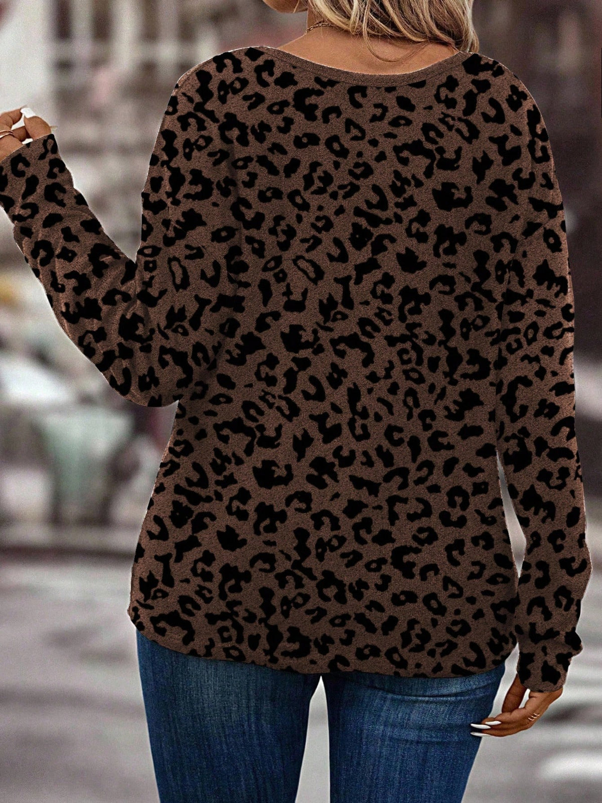 Women's Plus Size Casual Leopard Print V-Neck Long Sleeve T-Shirt