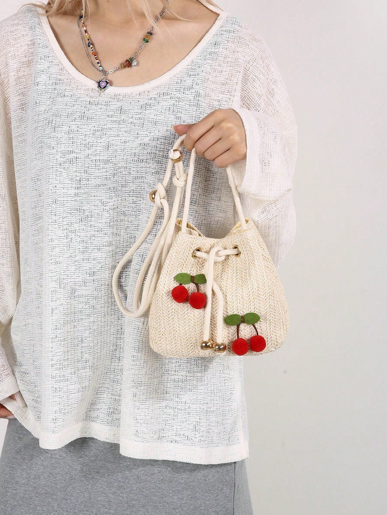 Women's Fashion Strawberry Applique Drawstring Straw Crossbody Bucket Bag