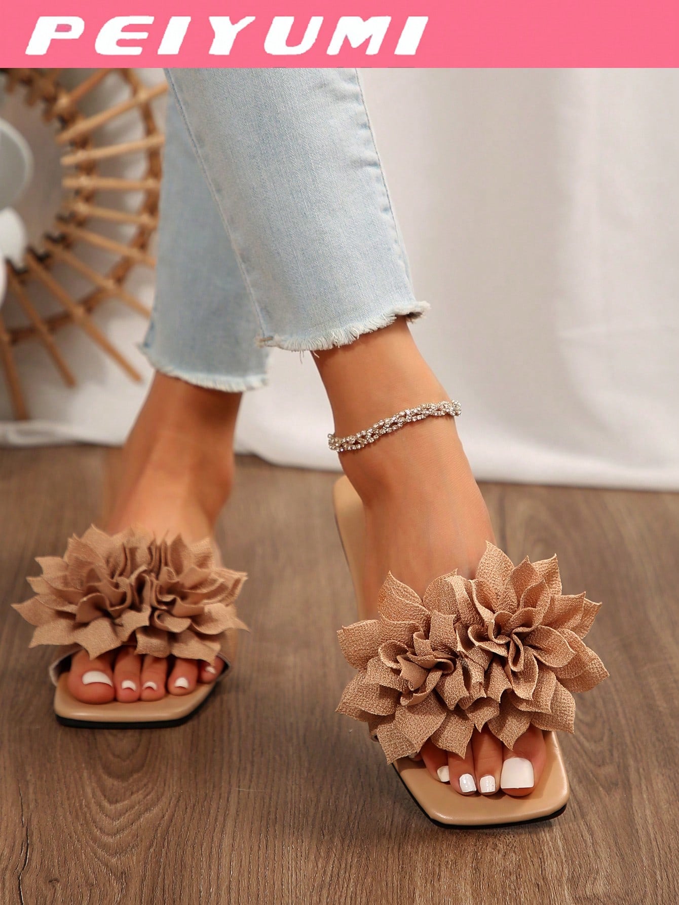 Women's Unique Floral Decor Non-Slip Casual Beach Flat Sandals