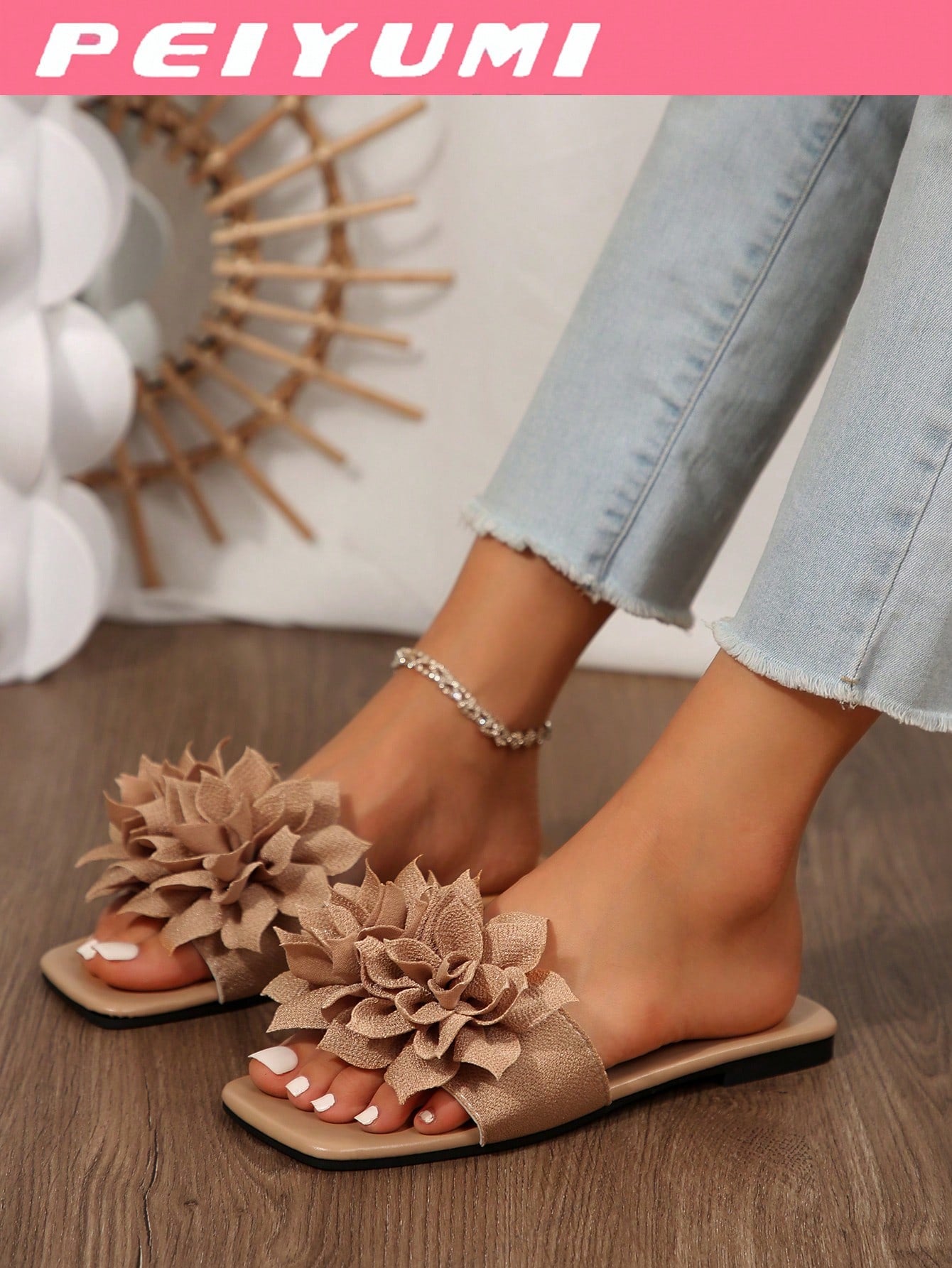 Women's Unique Floral Decor Non-Slip Casual Beach Flat Sandals