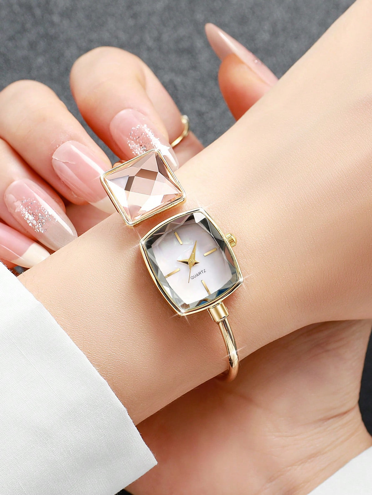 Women's Elegant Rhinestone Square Quartz Bracelet Watch
