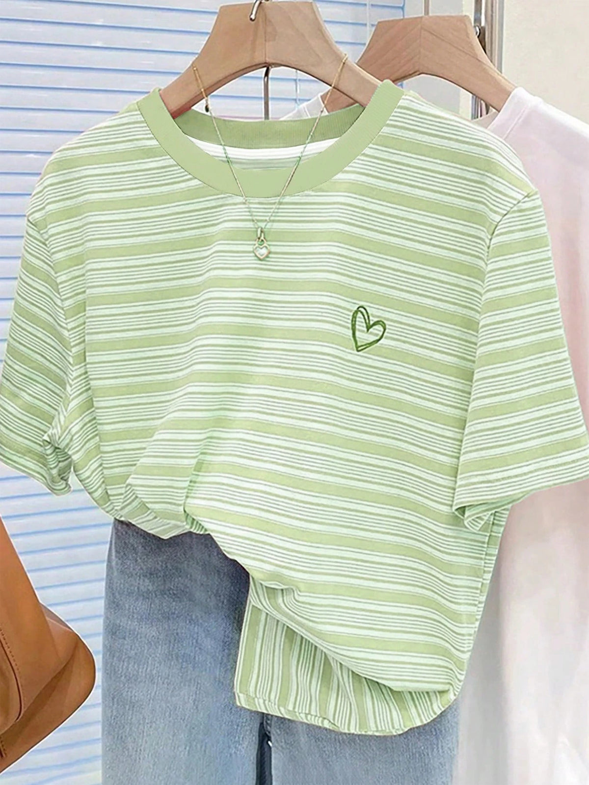 Women's Striped Heart Embroidered Casual T-Shirt