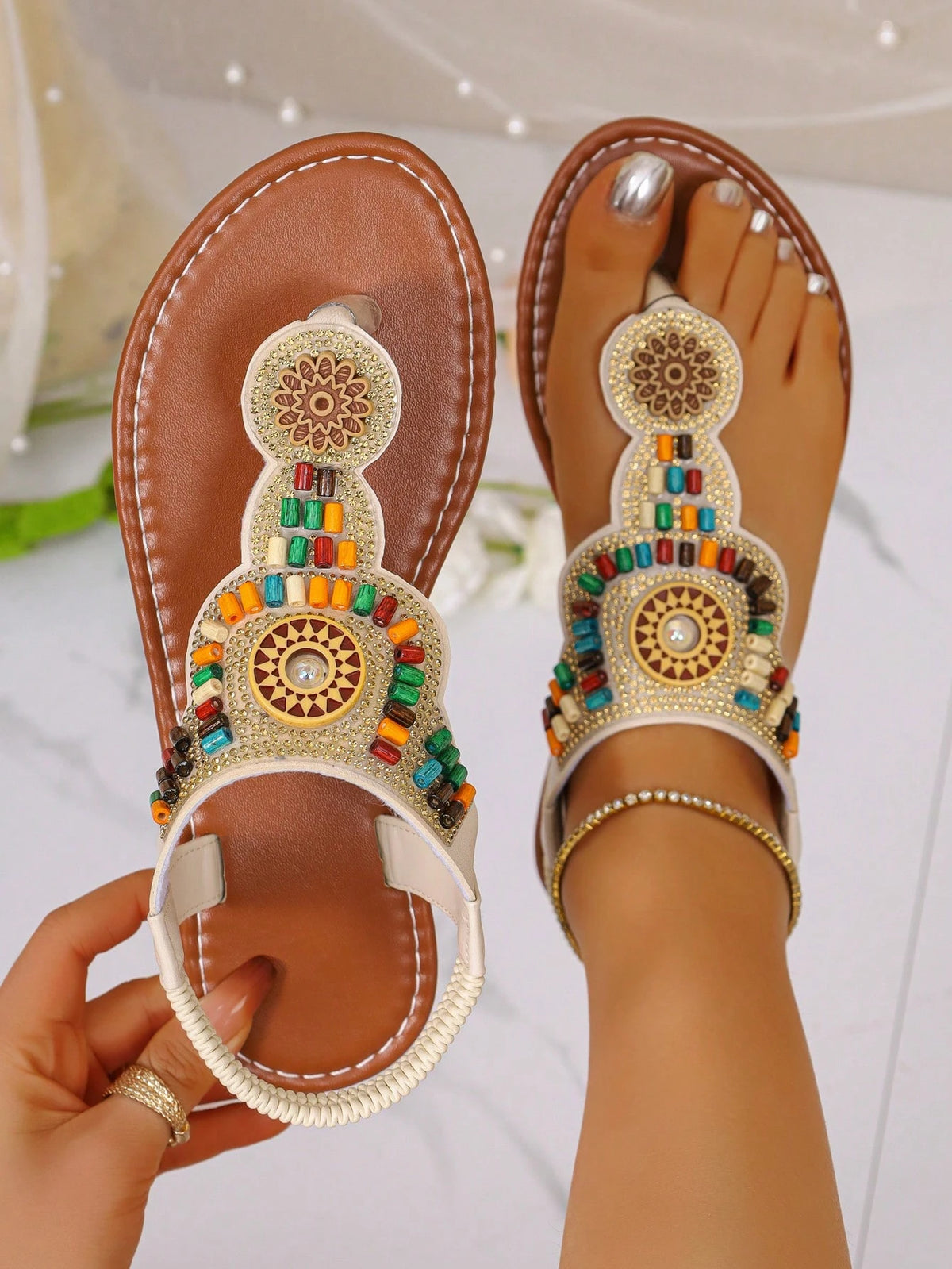 Women's Rhinestone Embellished Flower Decor Flat Thong Sandals