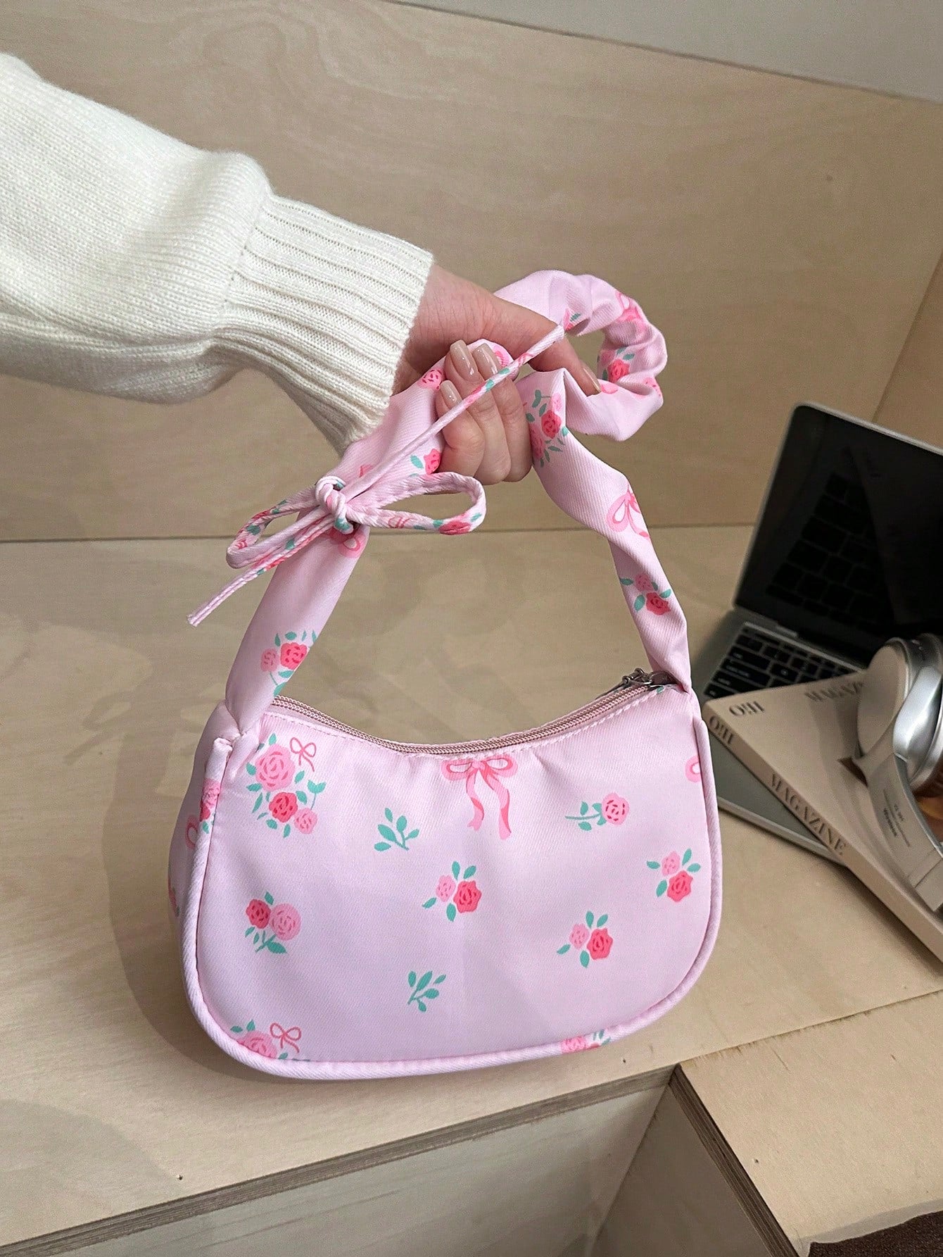 Women's Floral Print Zipper Casual Versatile Daily Shoulder Bag