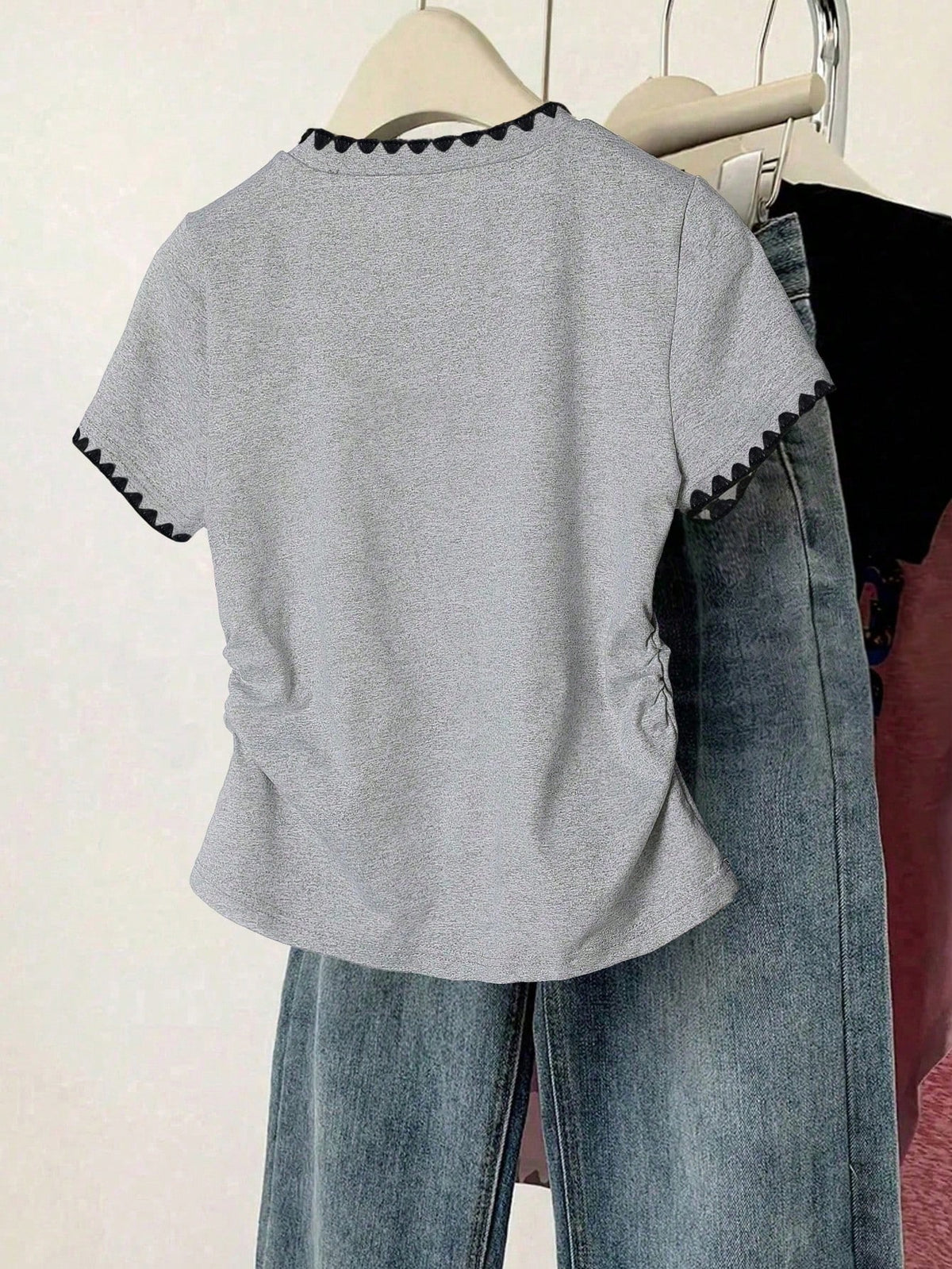 Women's Casual Dog Tooth Bow Print Grey T-Shirt