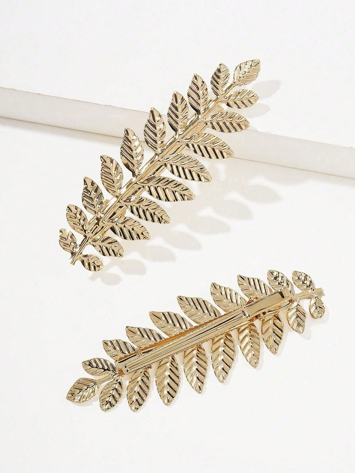 Women's Elegant Metal Leaf Hair Clip Set