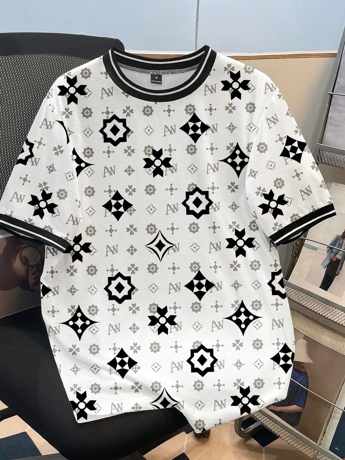 Men's Casual Printed Round Neck Knitted Cuff T-Shirt