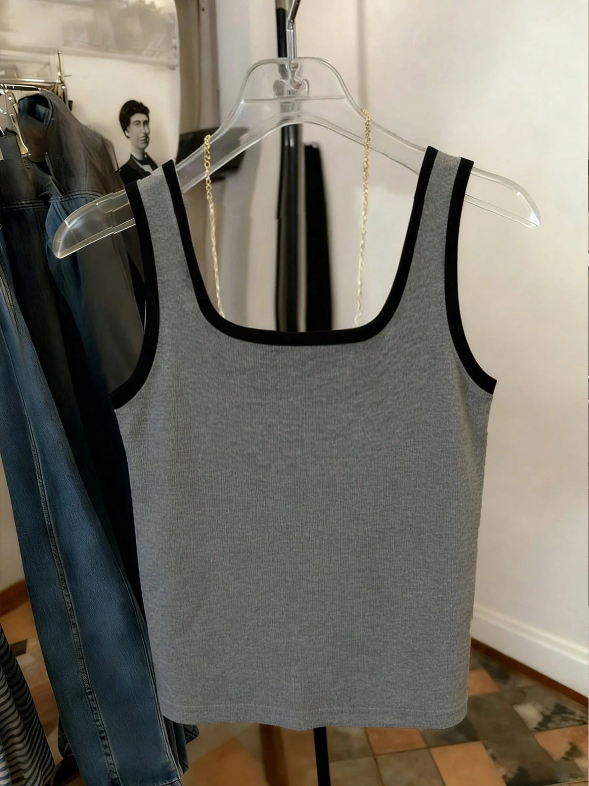SHEIN Women's Fitted Striped Tank Top Grey