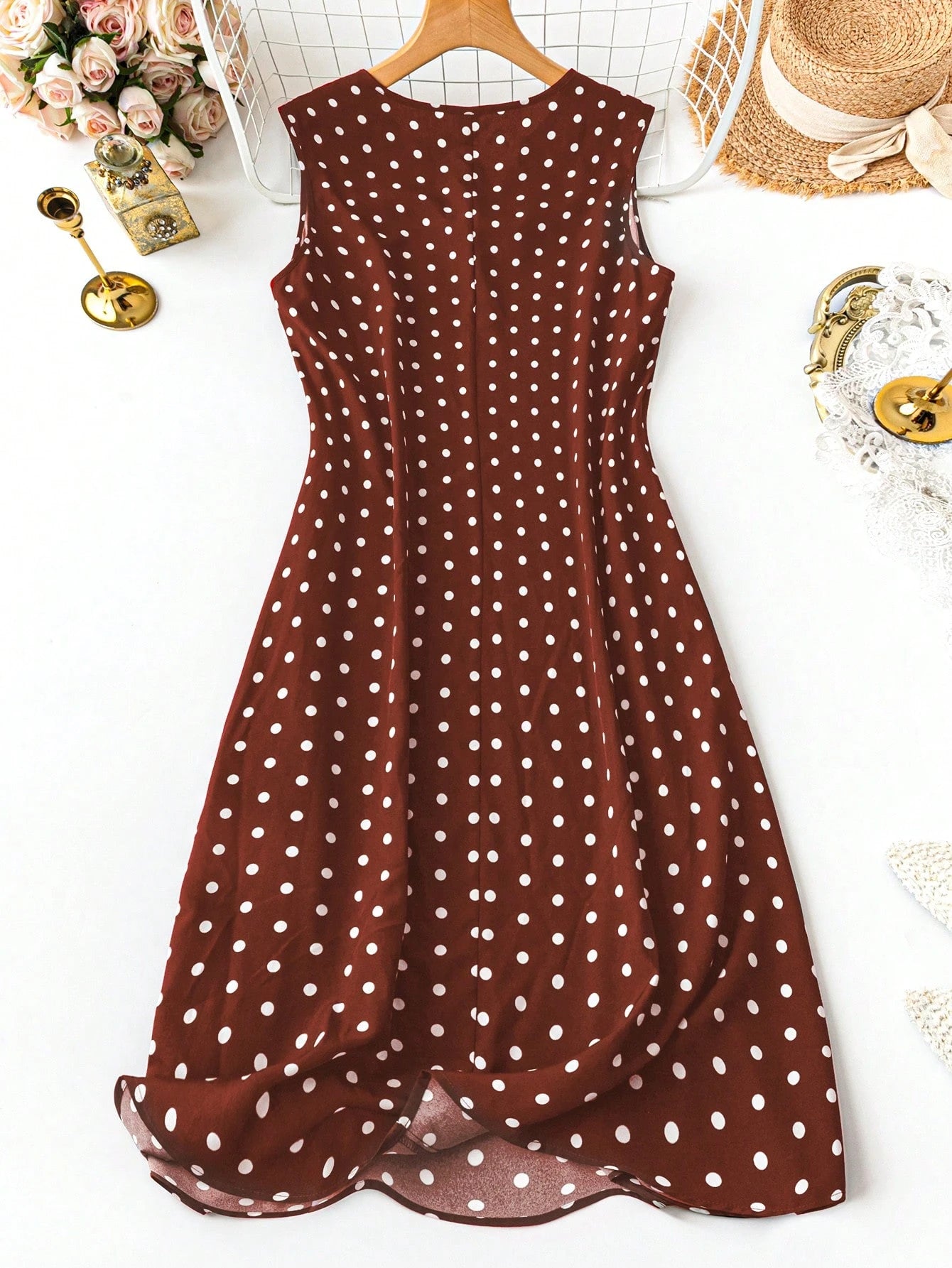 Women's Plus Size Sleeveless Polka Dot Pocket Dress