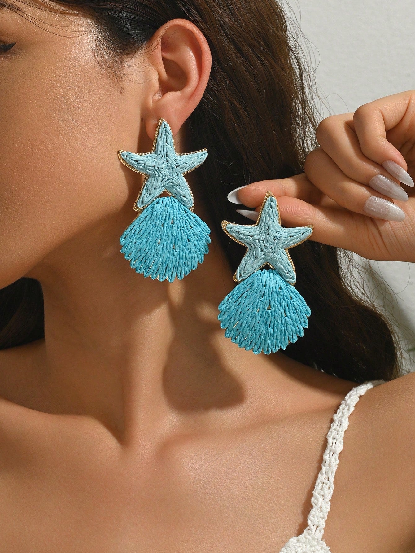 Women's Handmade Woven Raffia Starfish Shell Ocean Drop Earrings