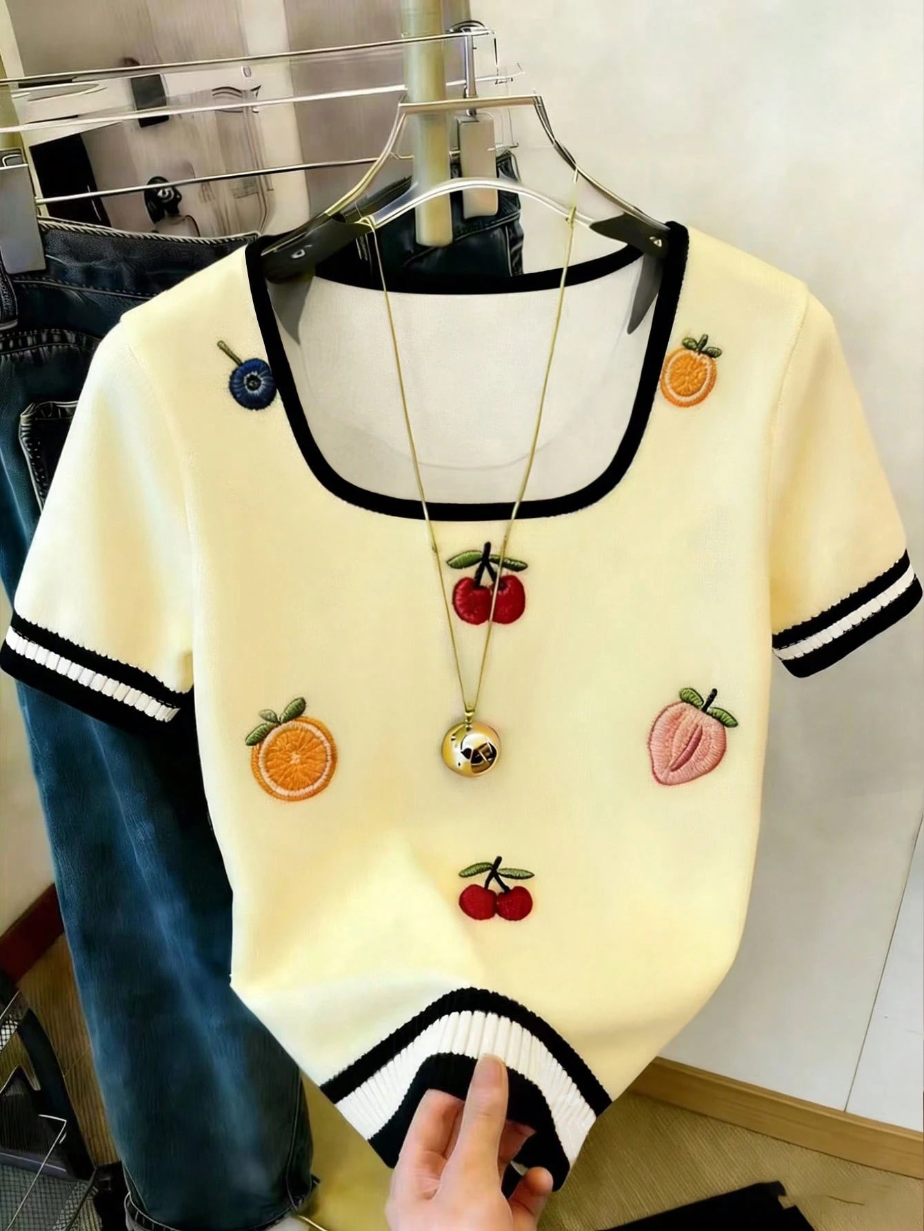 Women's Casual Fruit Graphic Short Sleeve T-Shirt