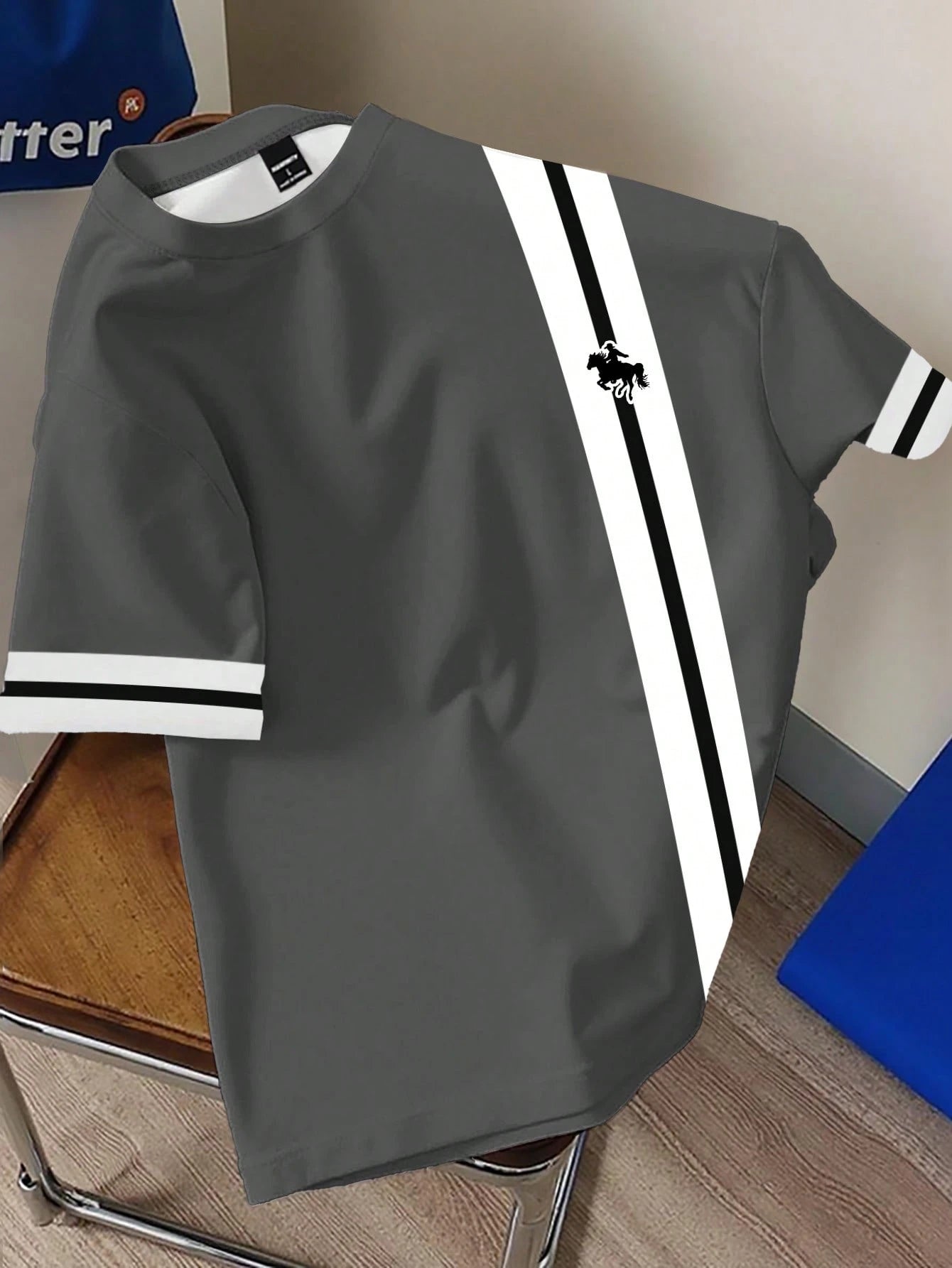 Men's Casual Striped Horse Print Round Neck Short Sleeve T-Shirt