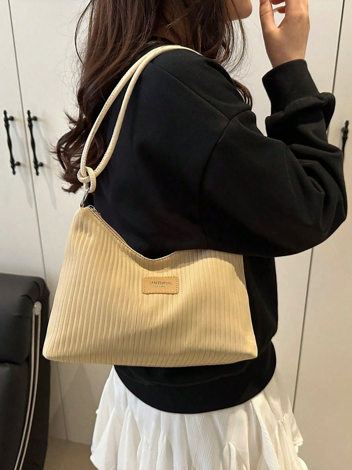Women's Casual Crease Striped Solid Shoulder Underarm Handbag