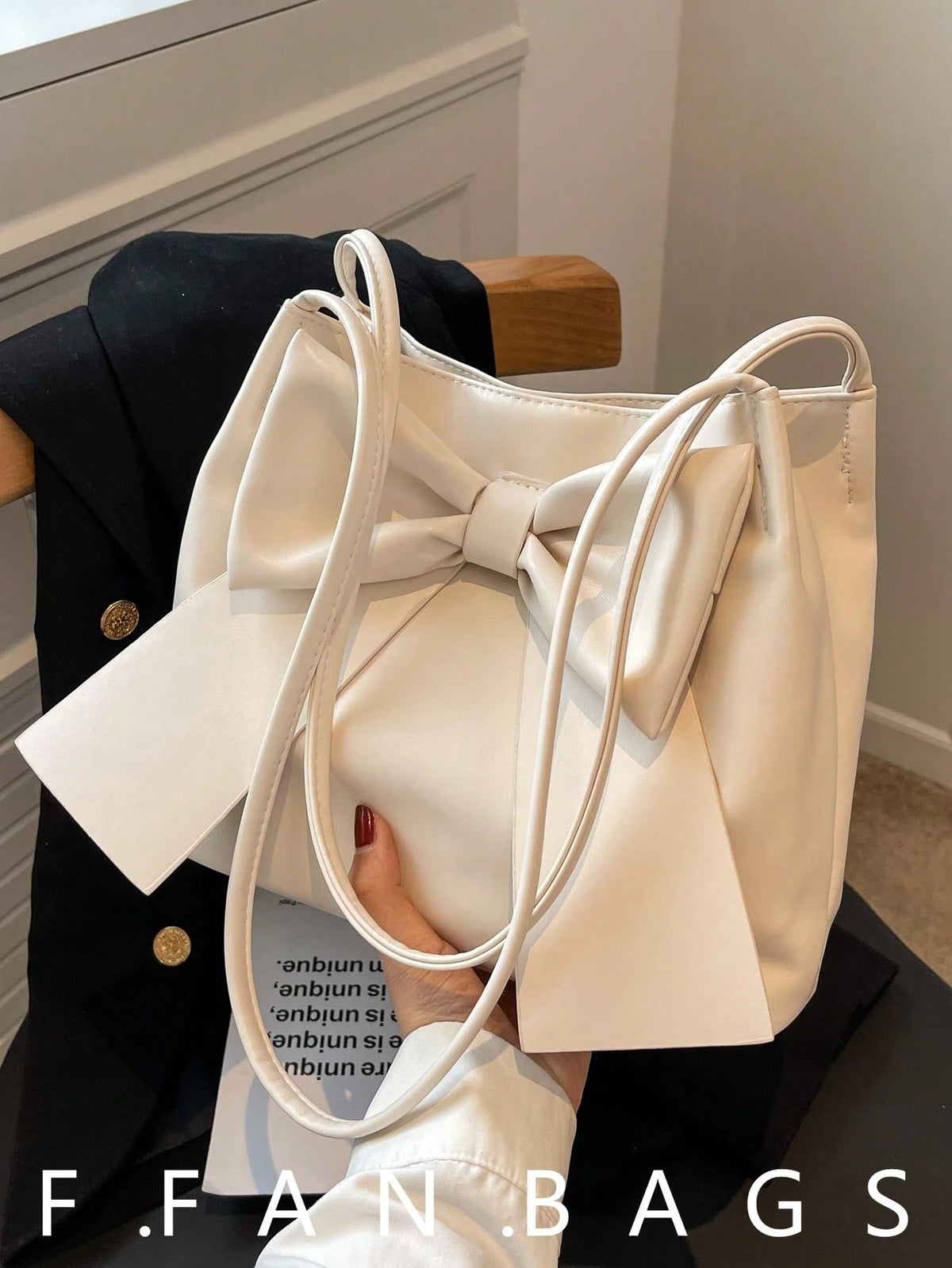 Women's Elegant Bow Decor PU Leather Shoulder Tote Bag