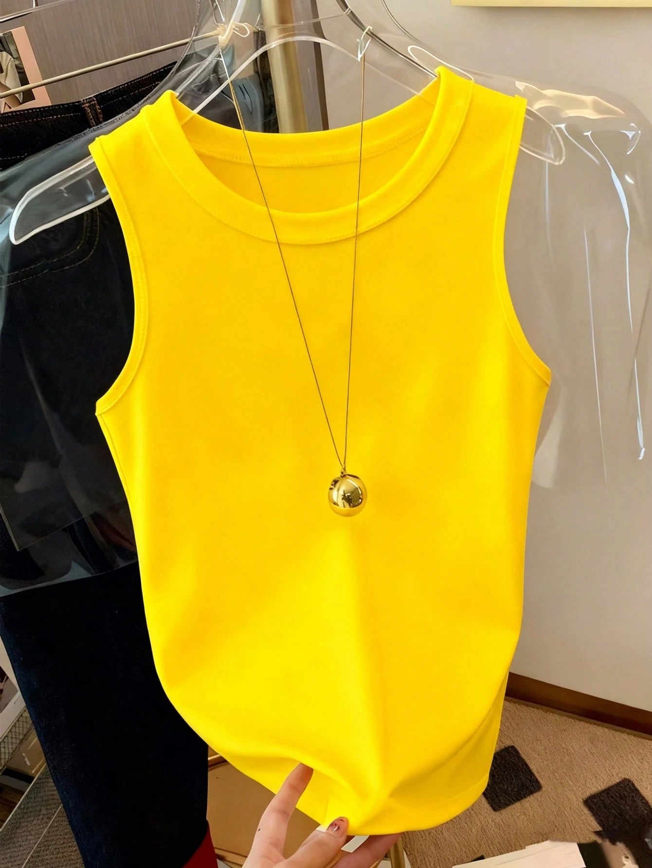 Women's Casual Plain Round Neck Tank Top
