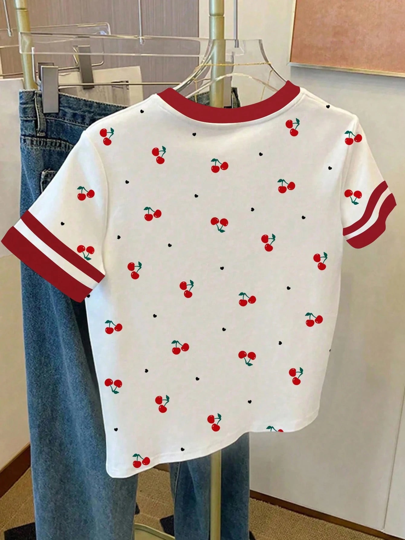 Girls' Cute Cherry Print Slim Fit Short Sleeve T-Shirt