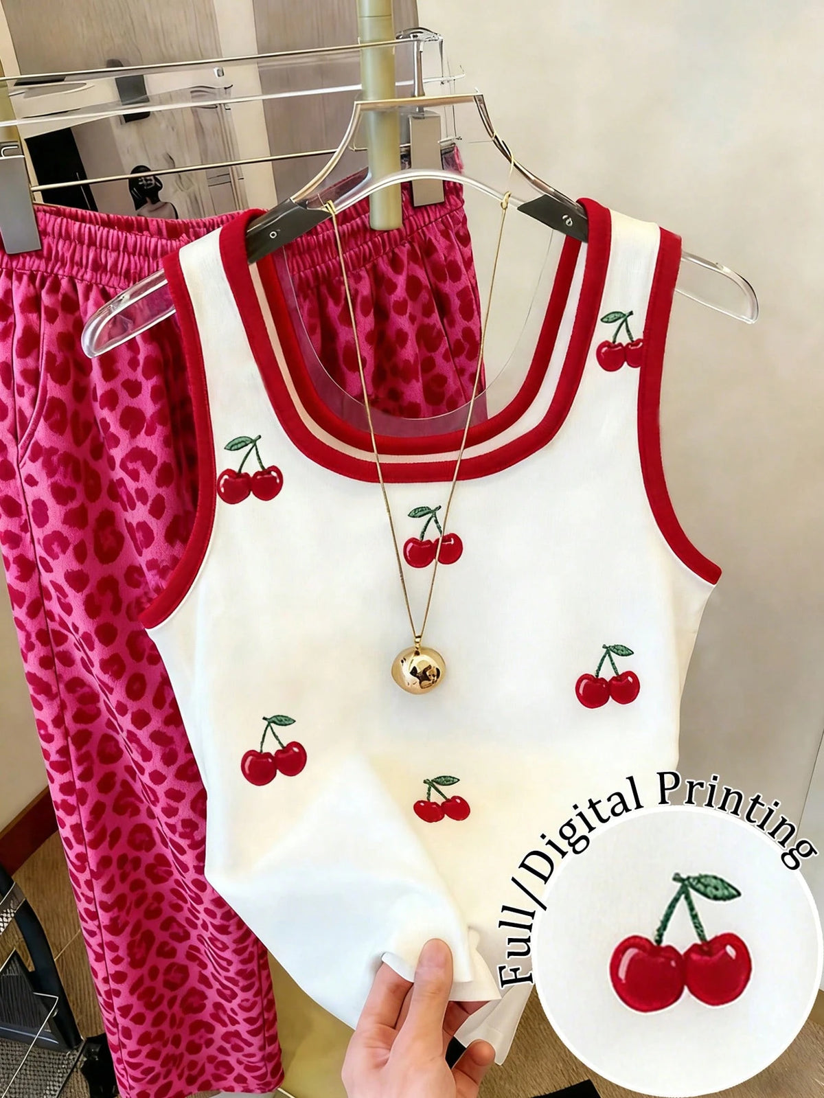 Women's Colorblock Cherry Print Sleeveless Tank Top