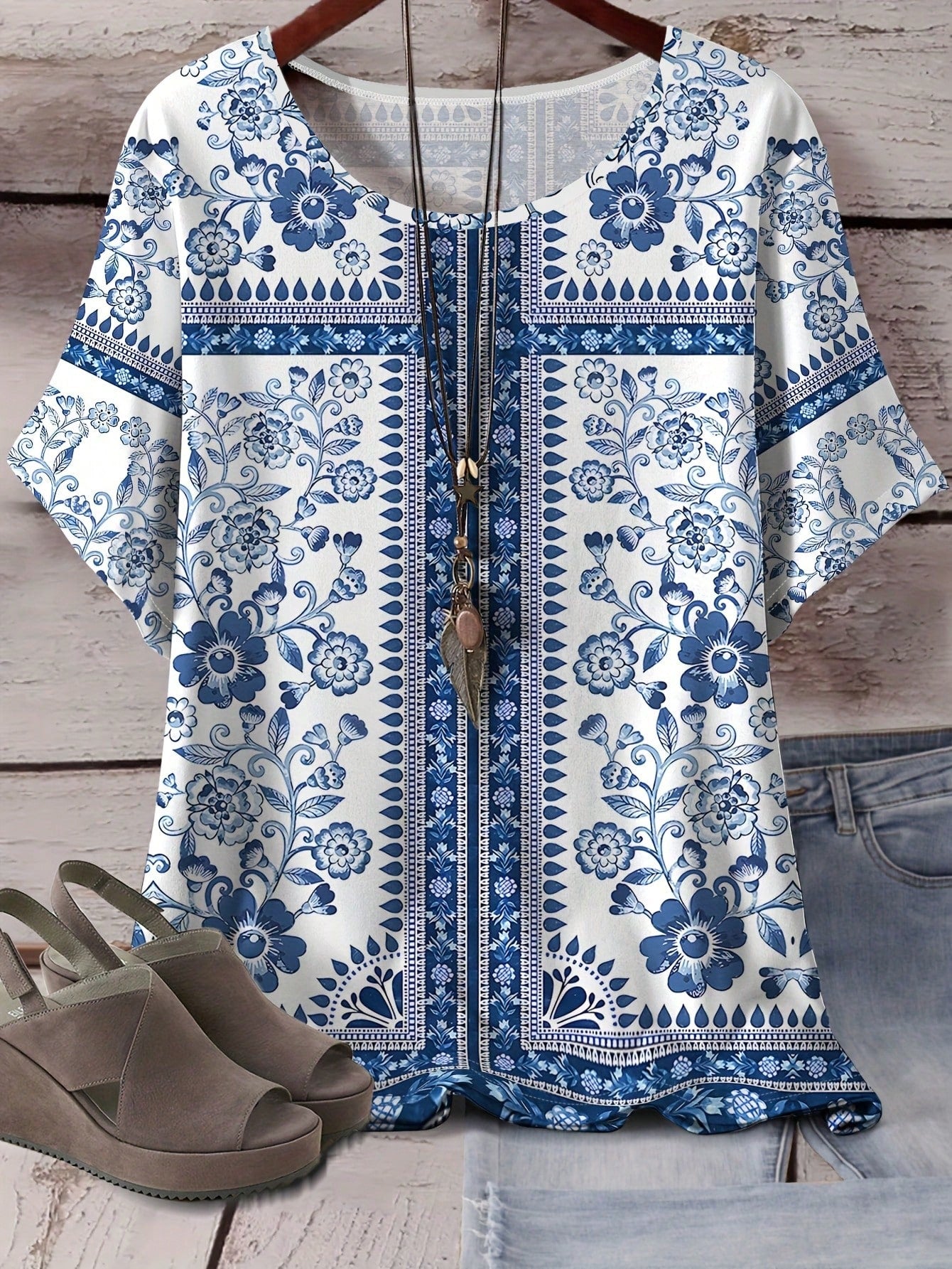 SHEIN LUNE Plus Size Floral Print Short Sleeve T-Shirt