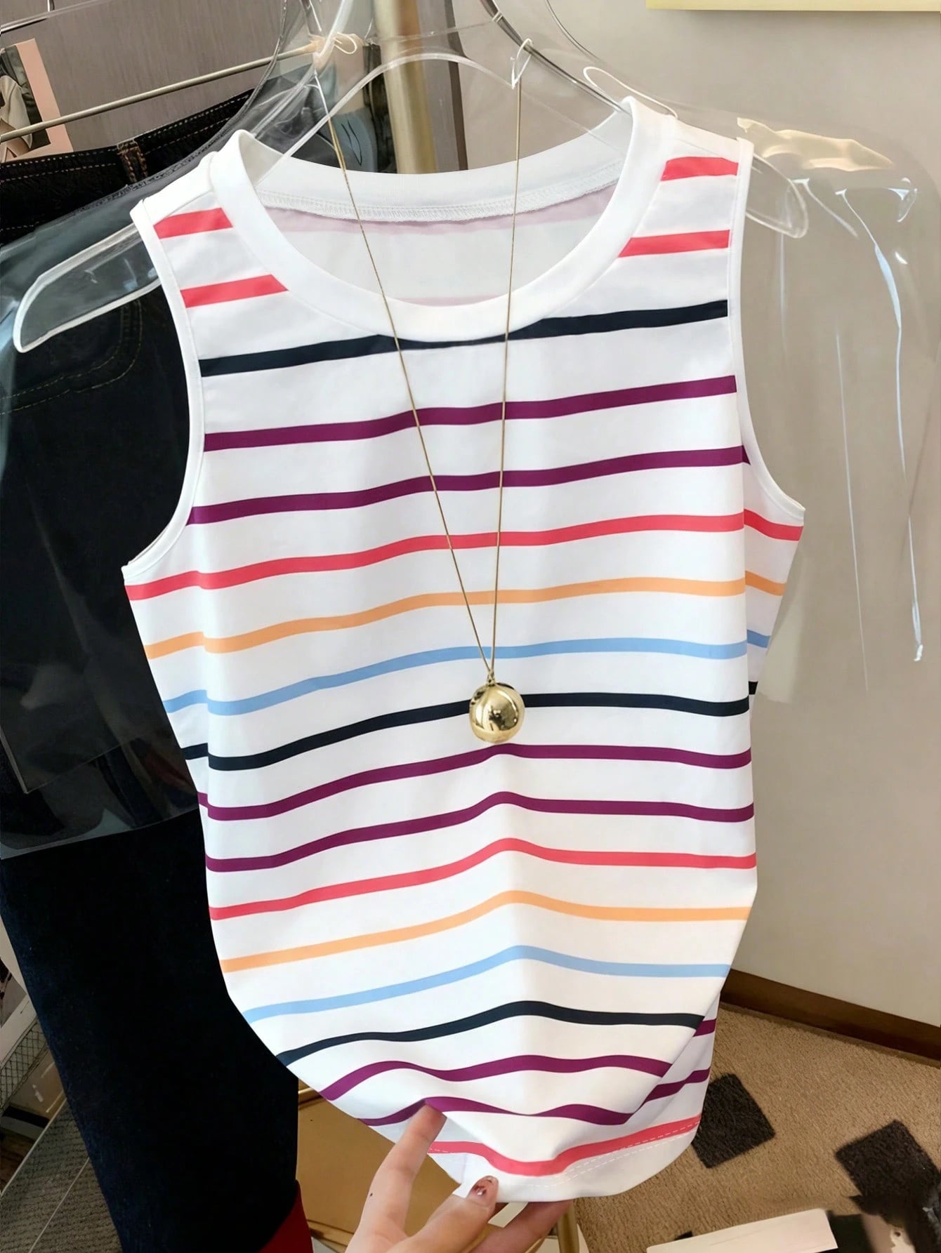 Women's Colorful Striped Print Round Neck Casual Summer Tank Top
