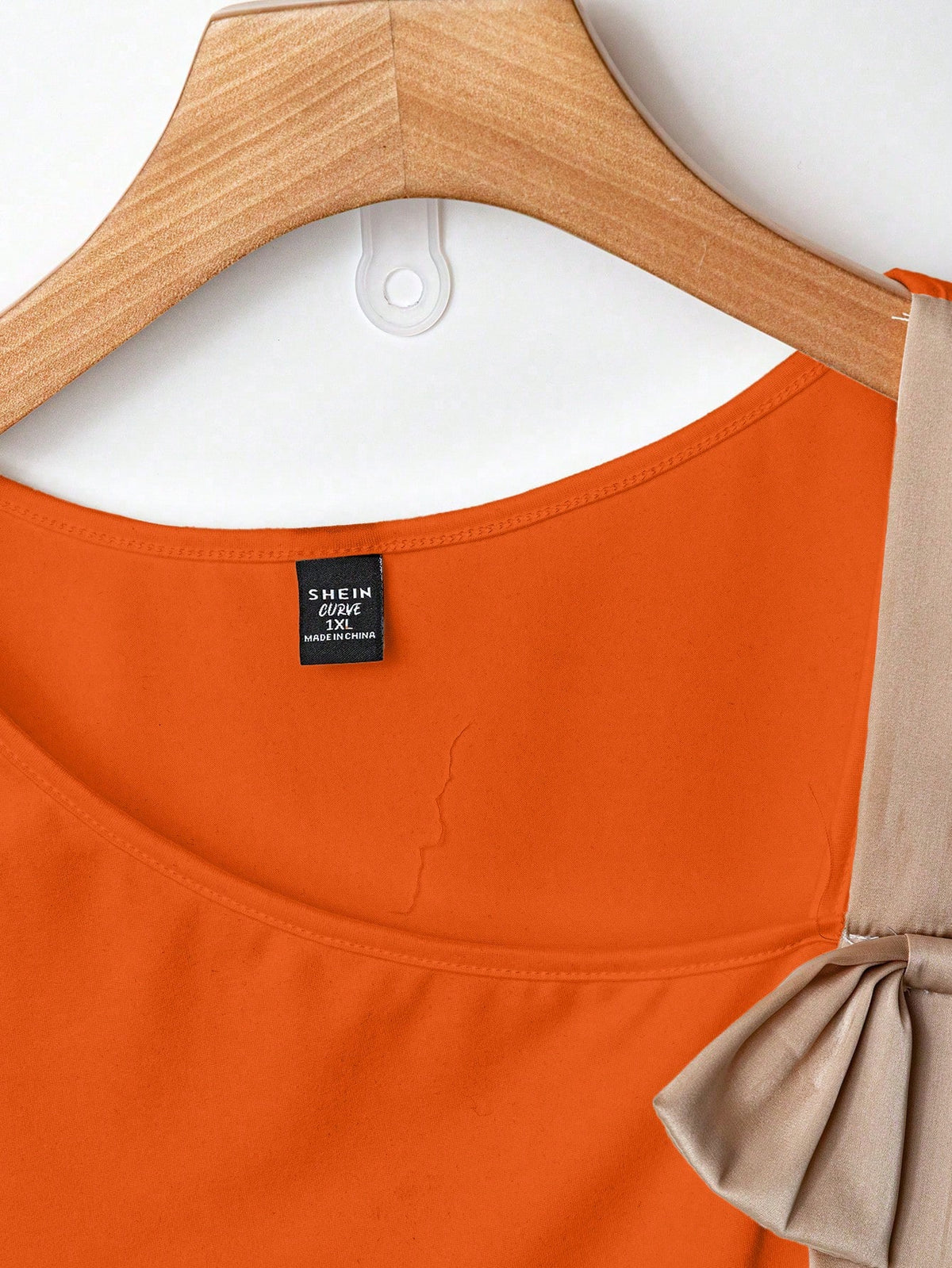 Women's Plus Size Bow Detail Cold Shoulder T-Shirt