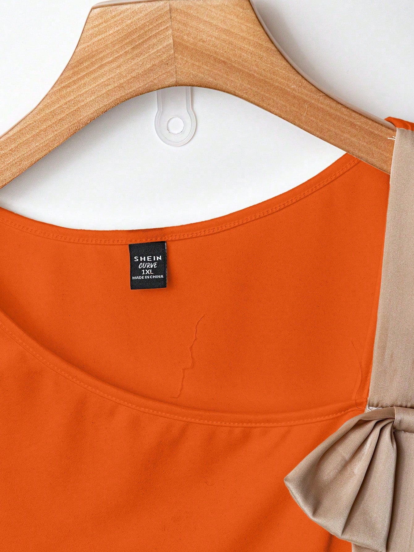 Women's Plus Size Bow Detail Cold Shoulder T-Shirt