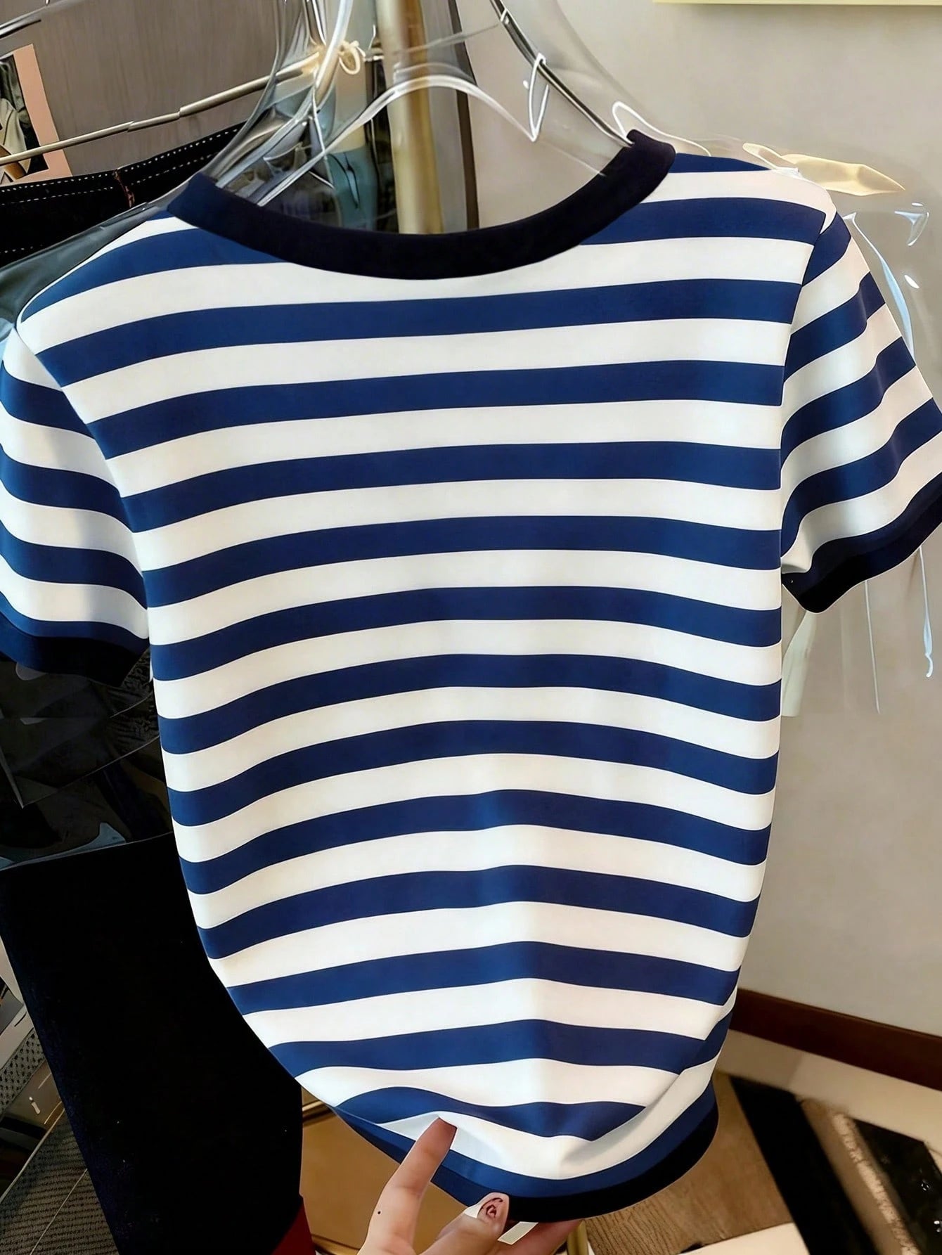 Women's Casual Striped Round Neck Short Sleeve T-Shirt