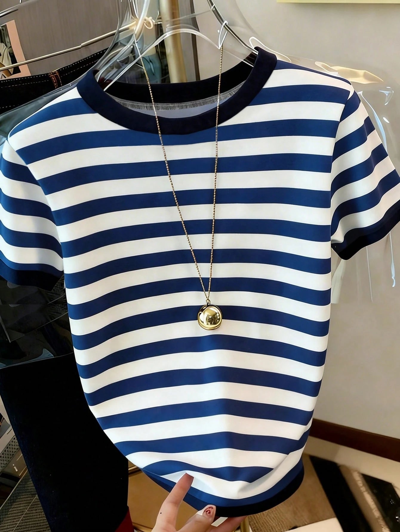 Women's Casual Striped Round Neck Short Sleeve T-Shirt
