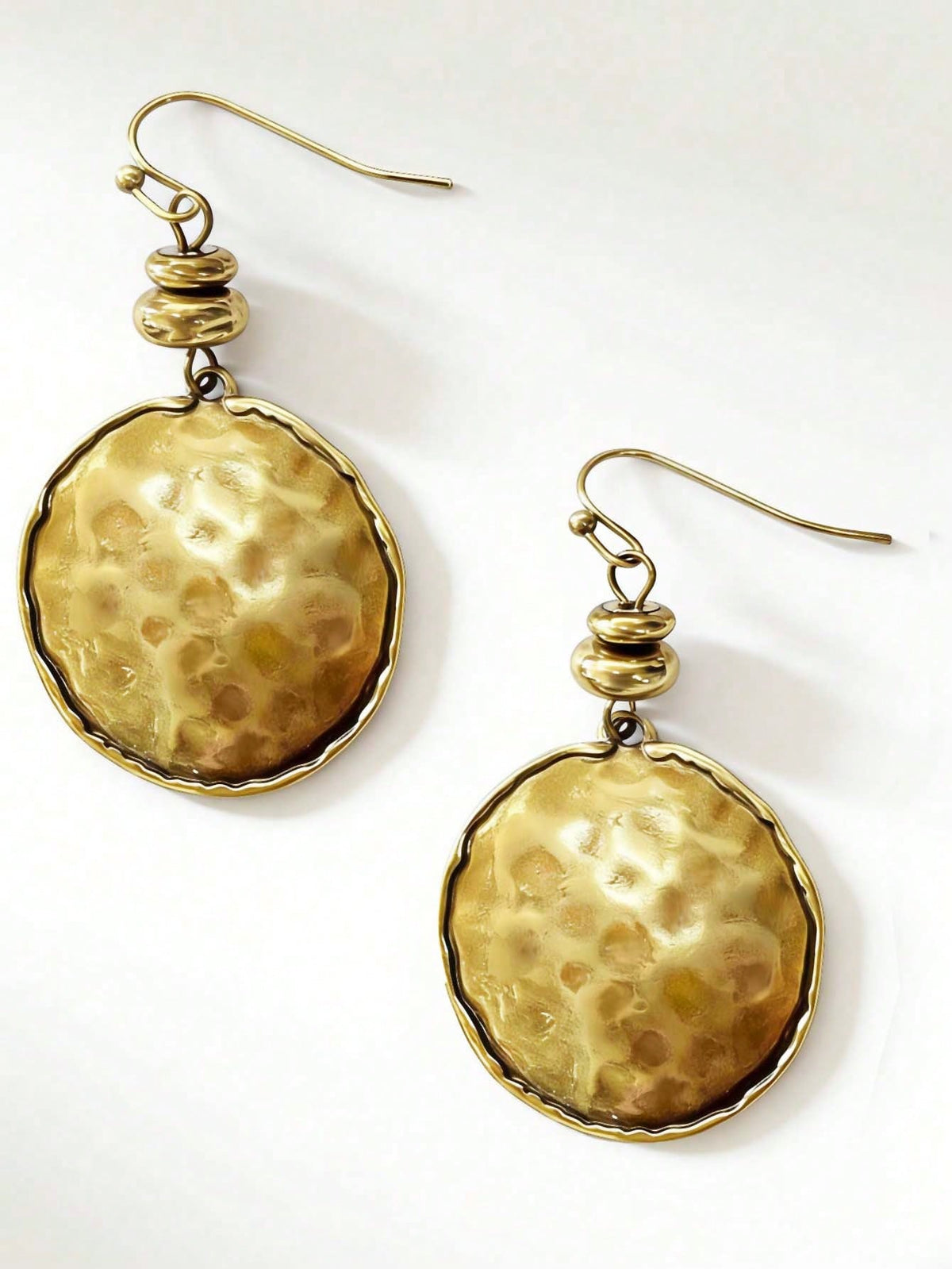 Women's Vintage Minimalist Distressed Metal Disc Dangle Earrings