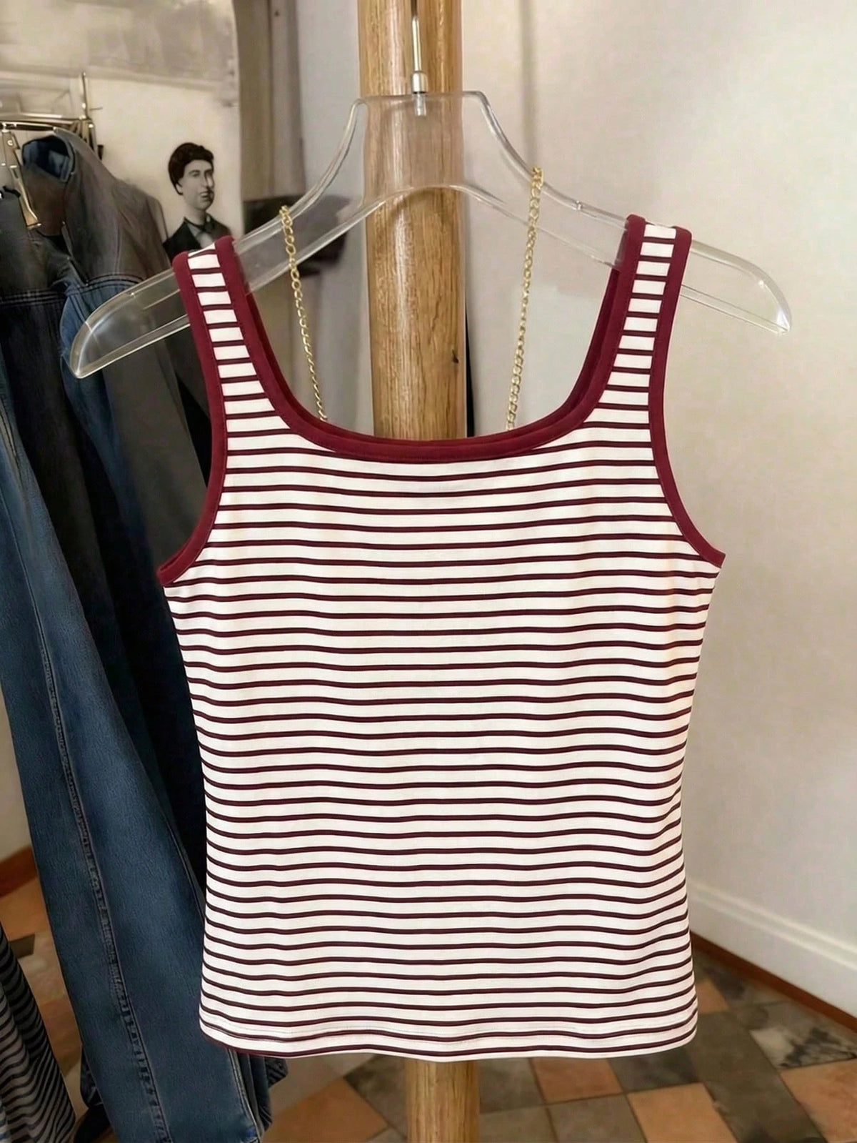 Women's Contrast Collar Trim Summer Basic Camisole Top