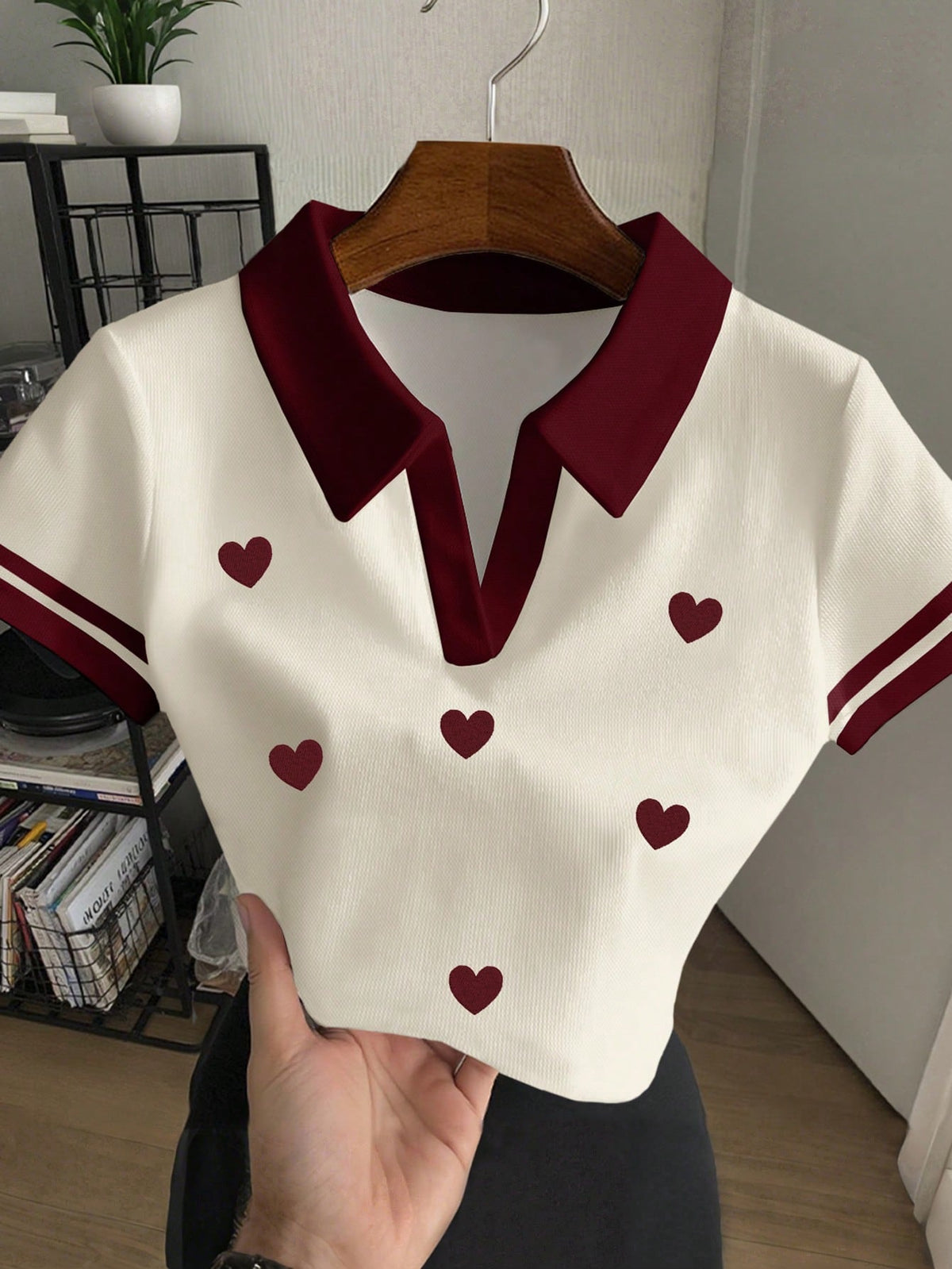 Women's Heart Print Polo Collar Short Sleeve Top