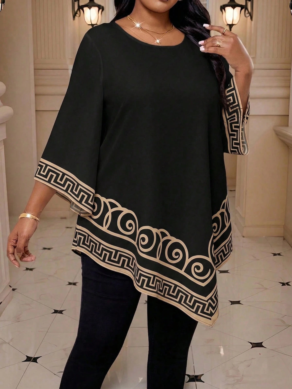 Women's Plus Size Geometric Print Round Neck Casual Blouse