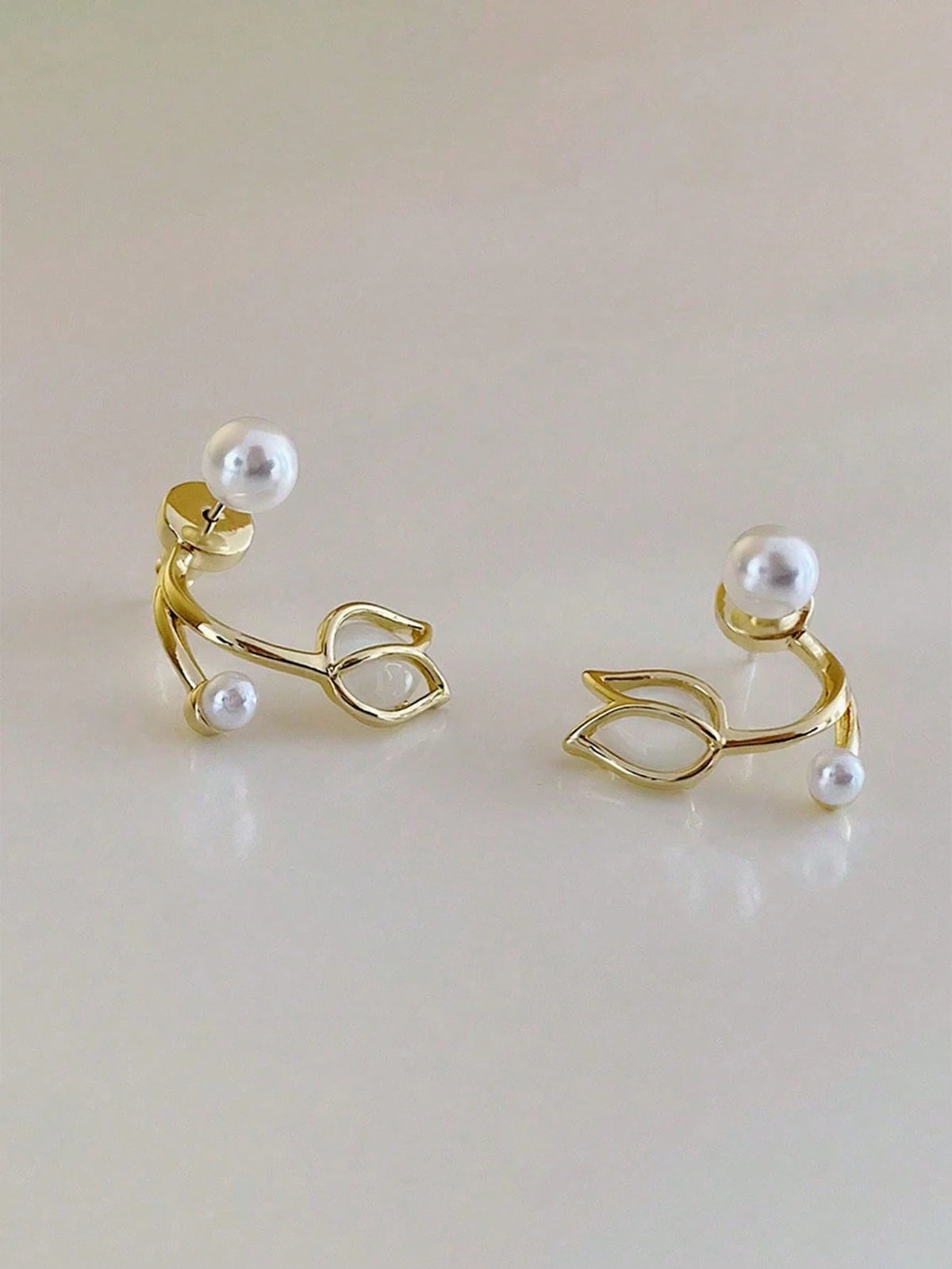 Girls' Sweet Pink Tulip Flower Stud Earring Set