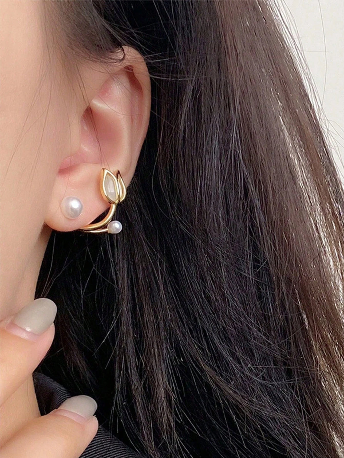 Girls' Sweet Pink Tulip Flower Stud Earring Set