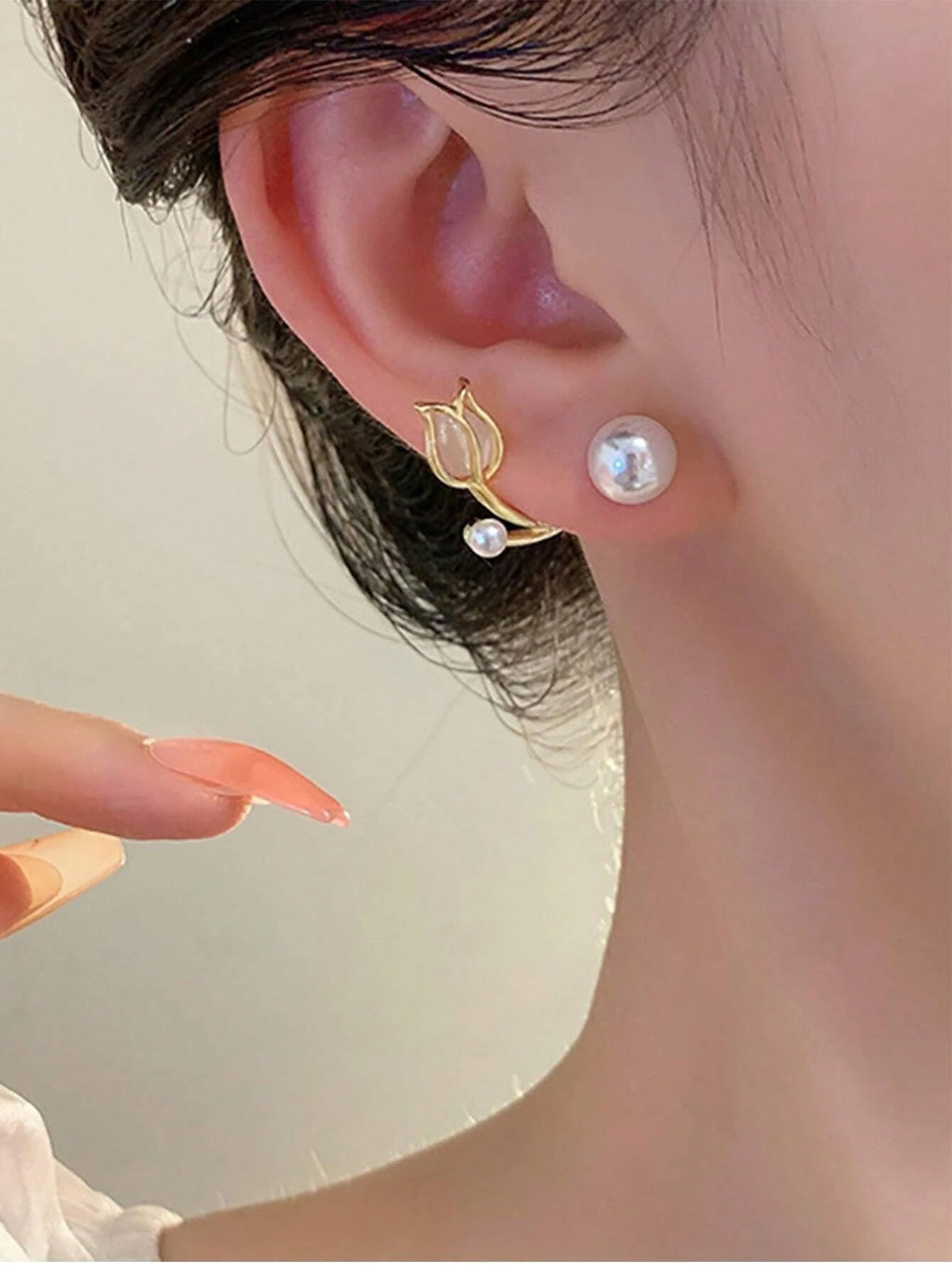 Girls' Sweet Pink Tulip Flower Stud Earring Set