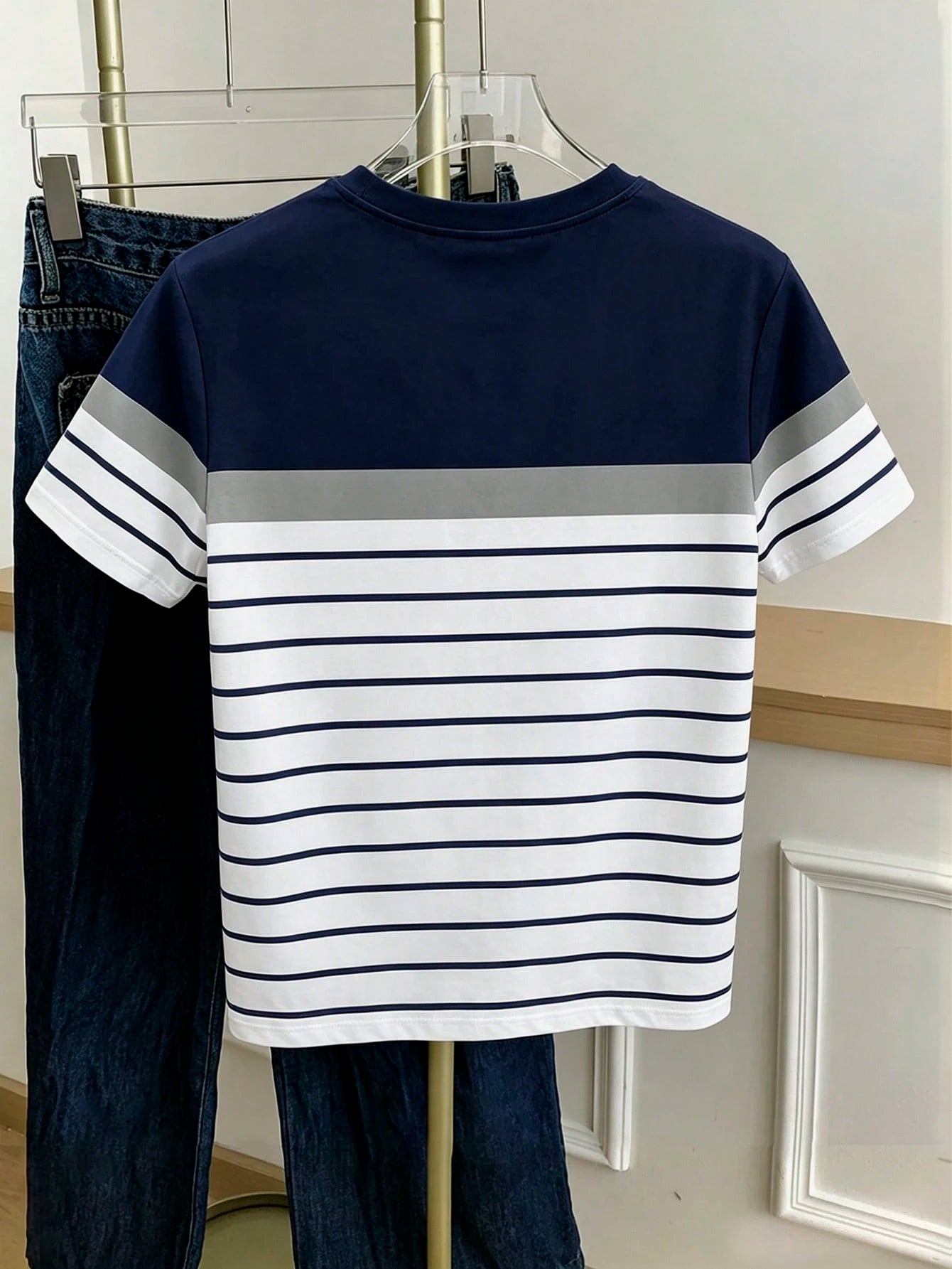 Women's Color Block Striped Round Neck Short Sleeve T-Shirt