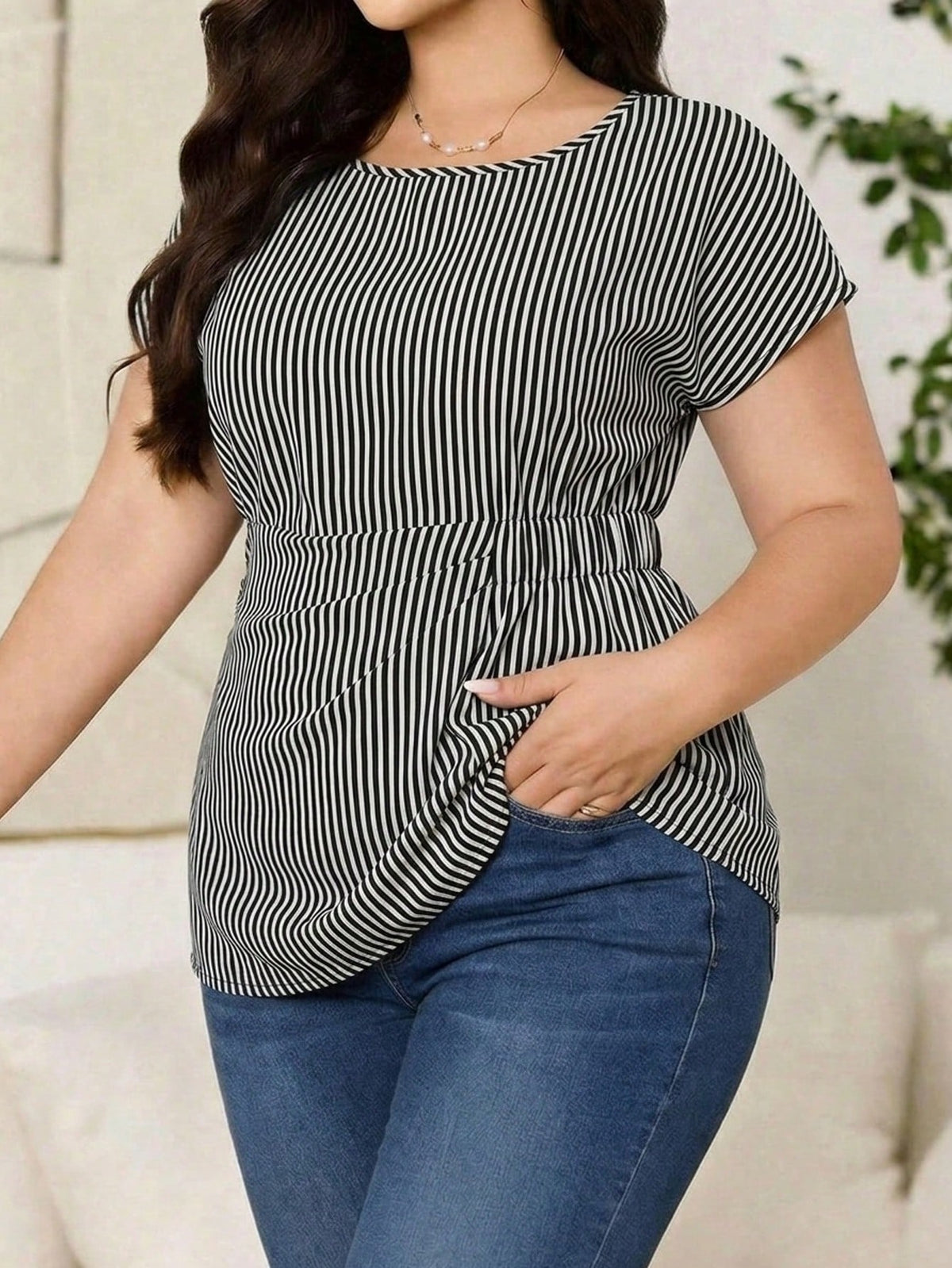 Women's Plus Size Striped Round Neck Short Sleeve Peplum Top