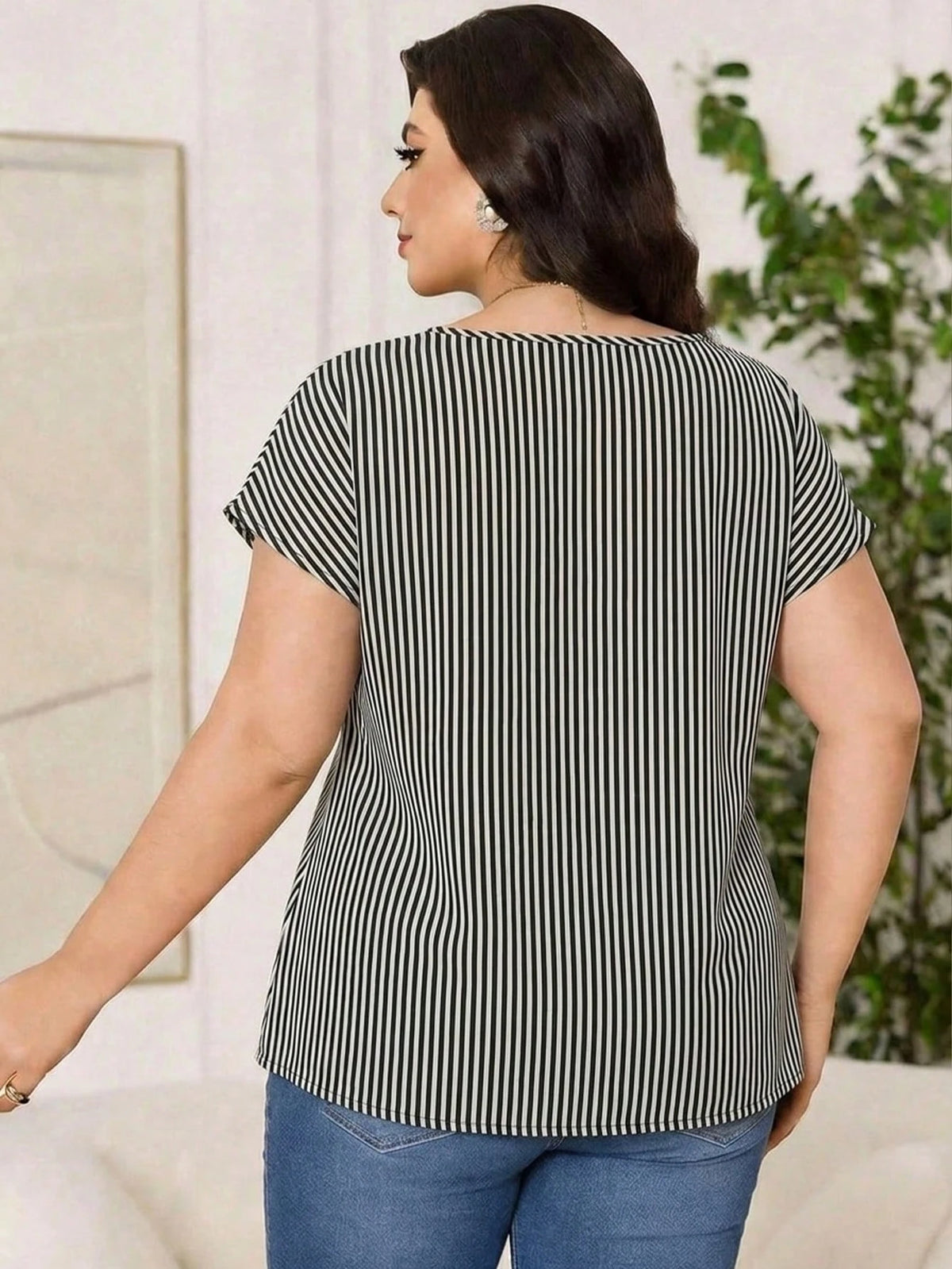 Women's Plus Size Striped Round Neck Short Sleeve Peplum Top