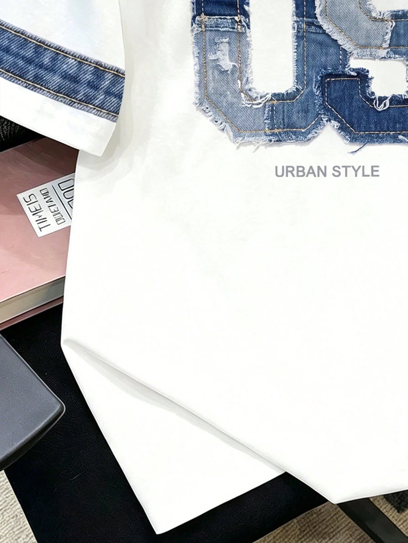 Manfinity Joysei Men's Faux Denim Letter Print Short Sleeve T-Shirt White