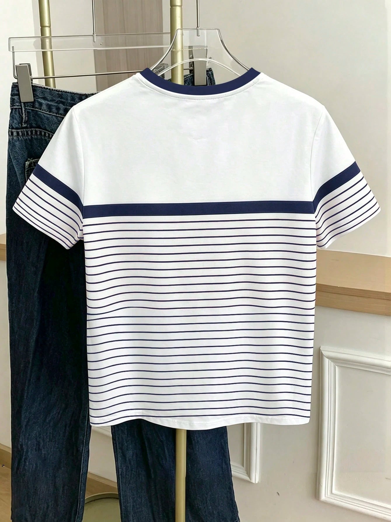 Women's Color Block Striped Heart Print Round Neck Short Sleeve T-Shirt