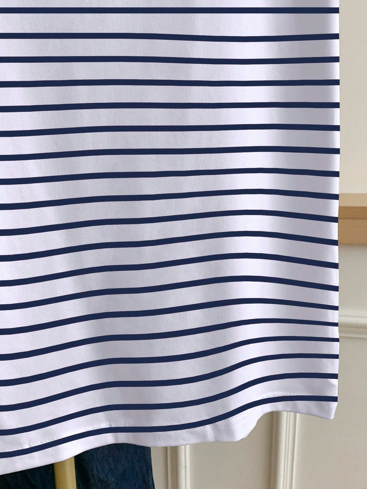 Women's Color Block Striped Heart Print Round Neck Short Sleeve T-Shirt