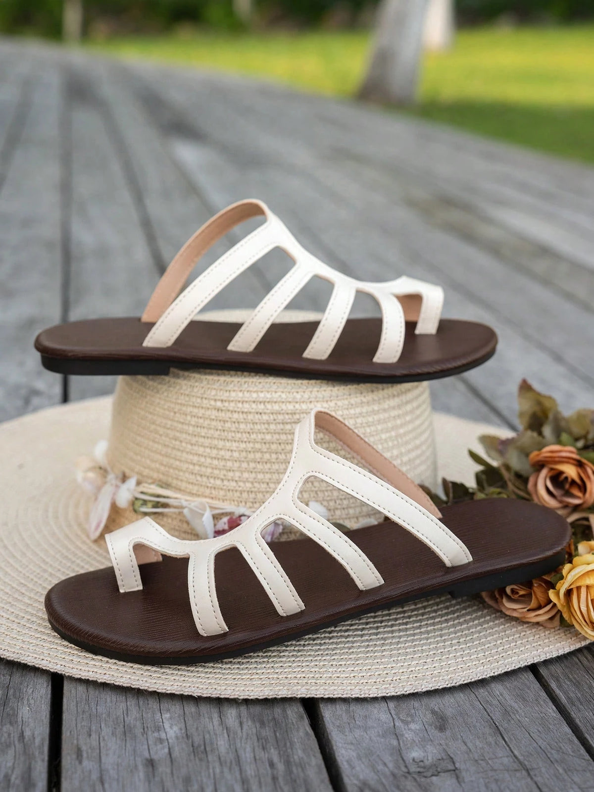 Women's Hollow Out Flat Slide Sandals Hook and Loop