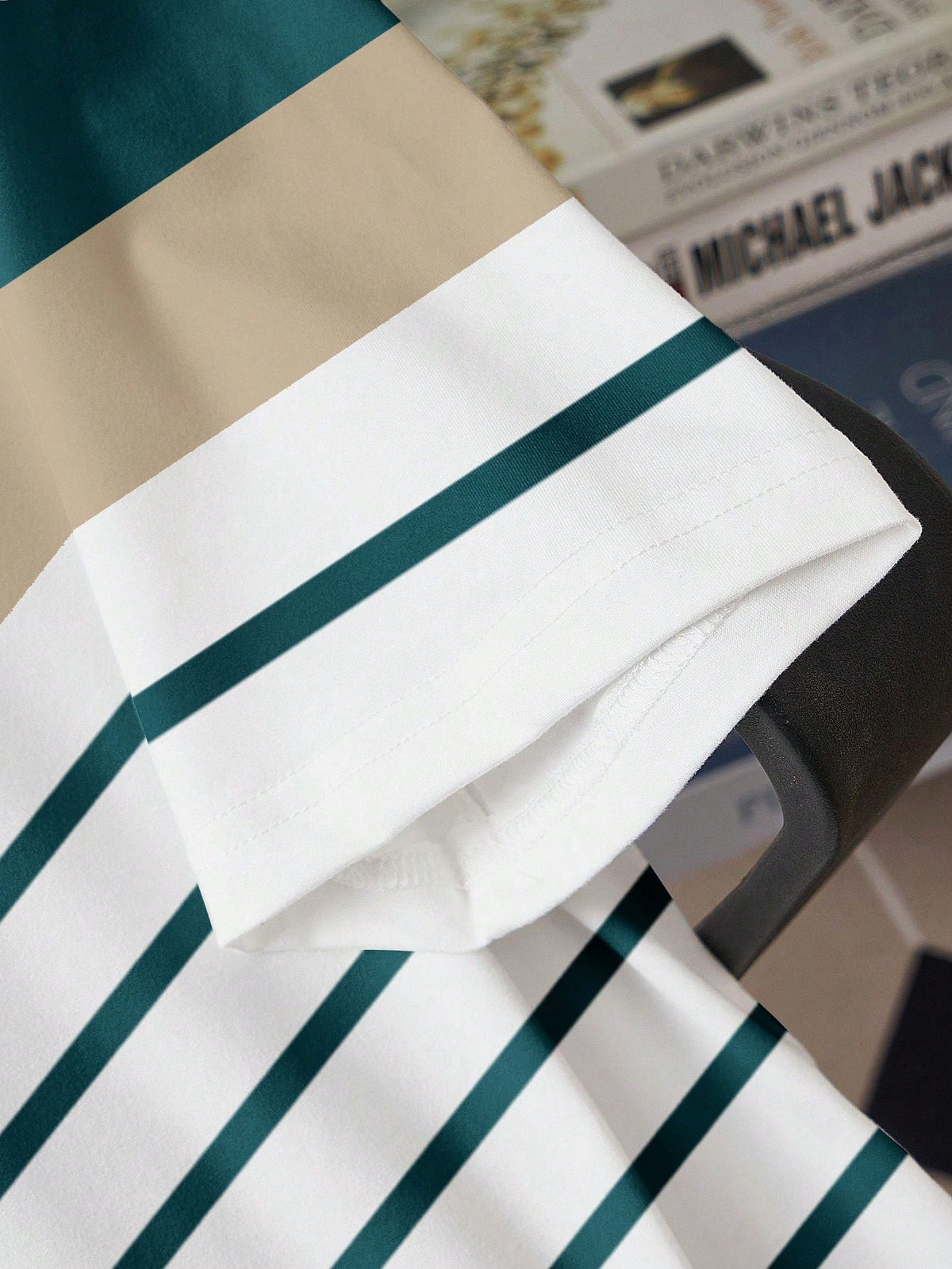 Men's Retro Striped Patchwork Embroidery Casual Loose Fit T-Shirt