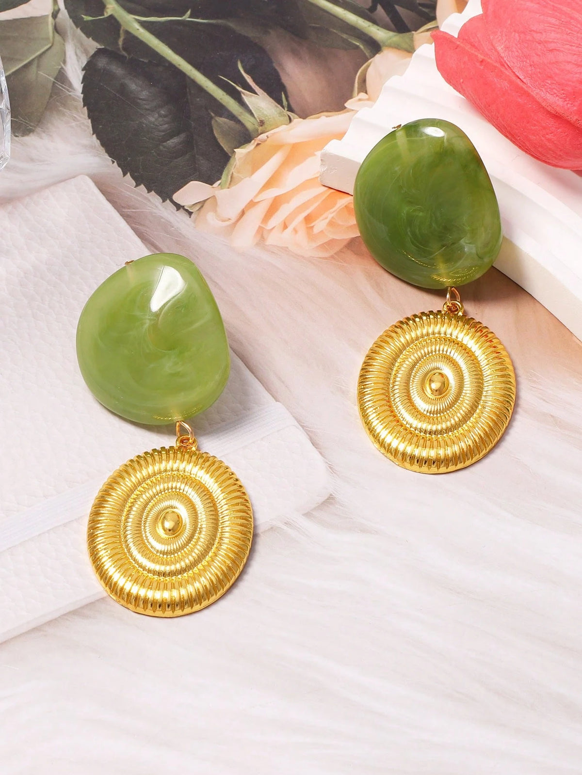 Women's Vintage Asymmetrical Geometric Resin Dangle Earring Set