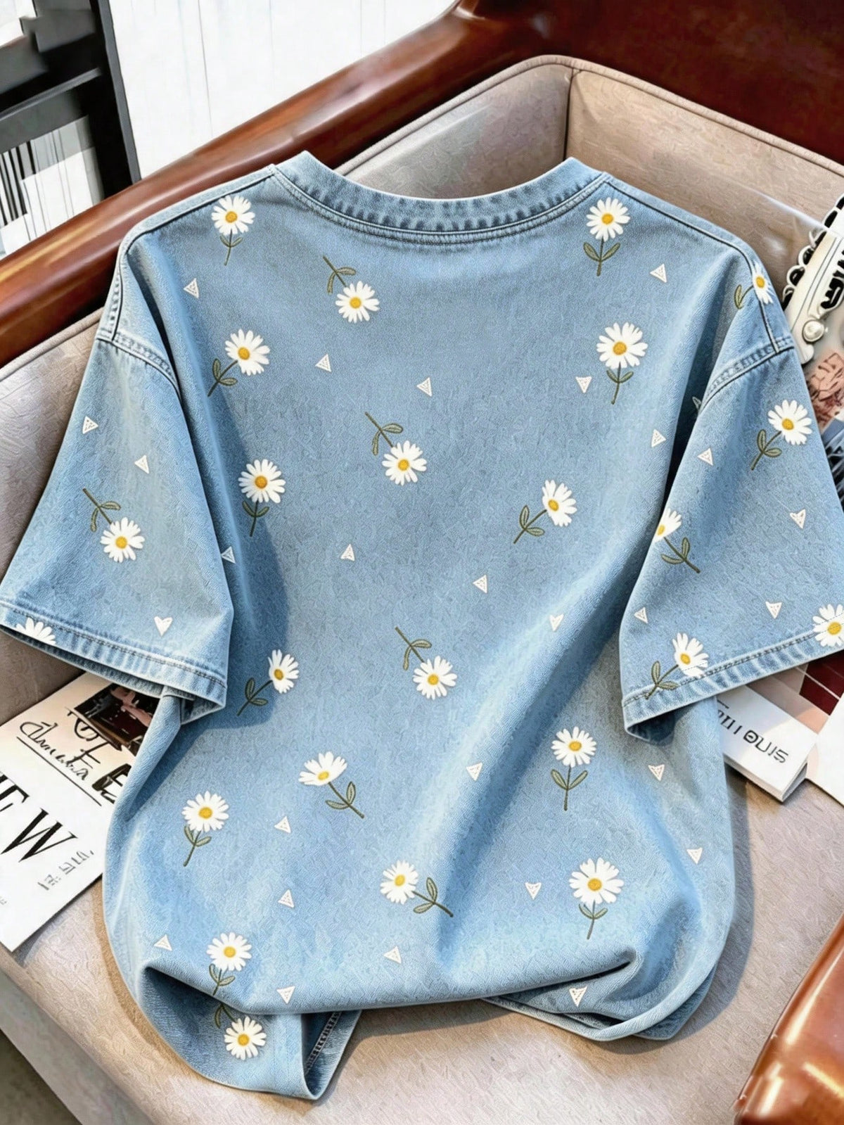 Women's Retro Daisy Floral Print Round Neck Short Sleeve T-Shirt