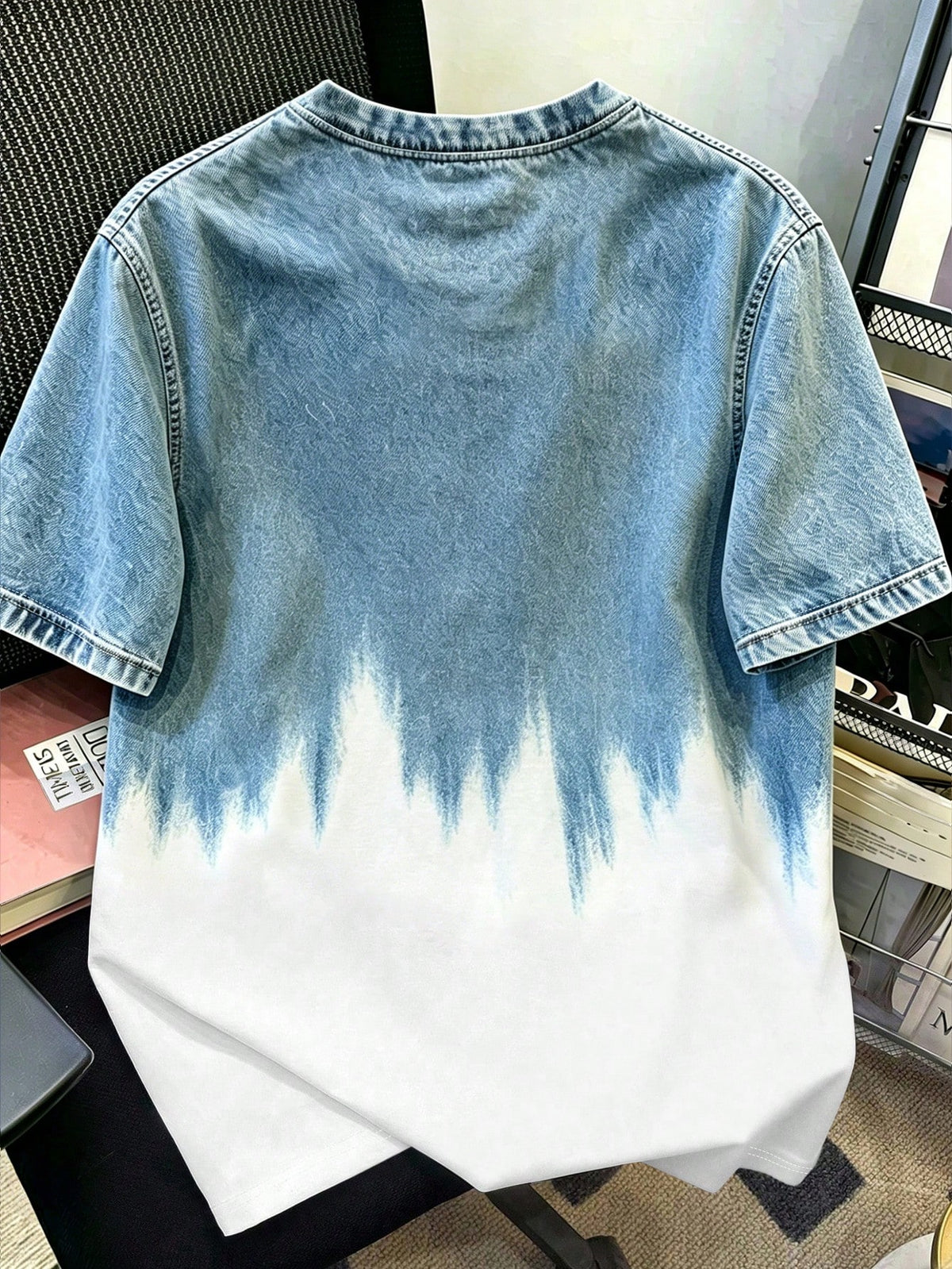 Men's Gradient Printed T-Shirt with Frayed Patches
