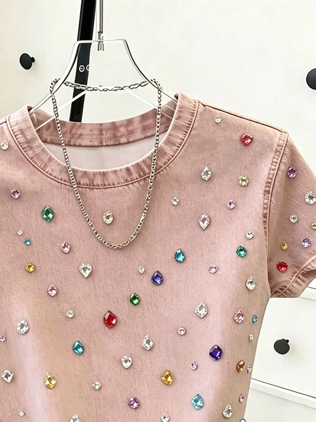 Resyla Women's Colorful Rhinestone Pattern Short Sleeve Round Neck T-Shirt