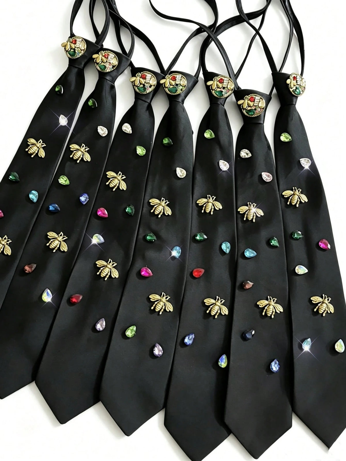 Women's Vintage Y2K Gemstone Bee Necktie