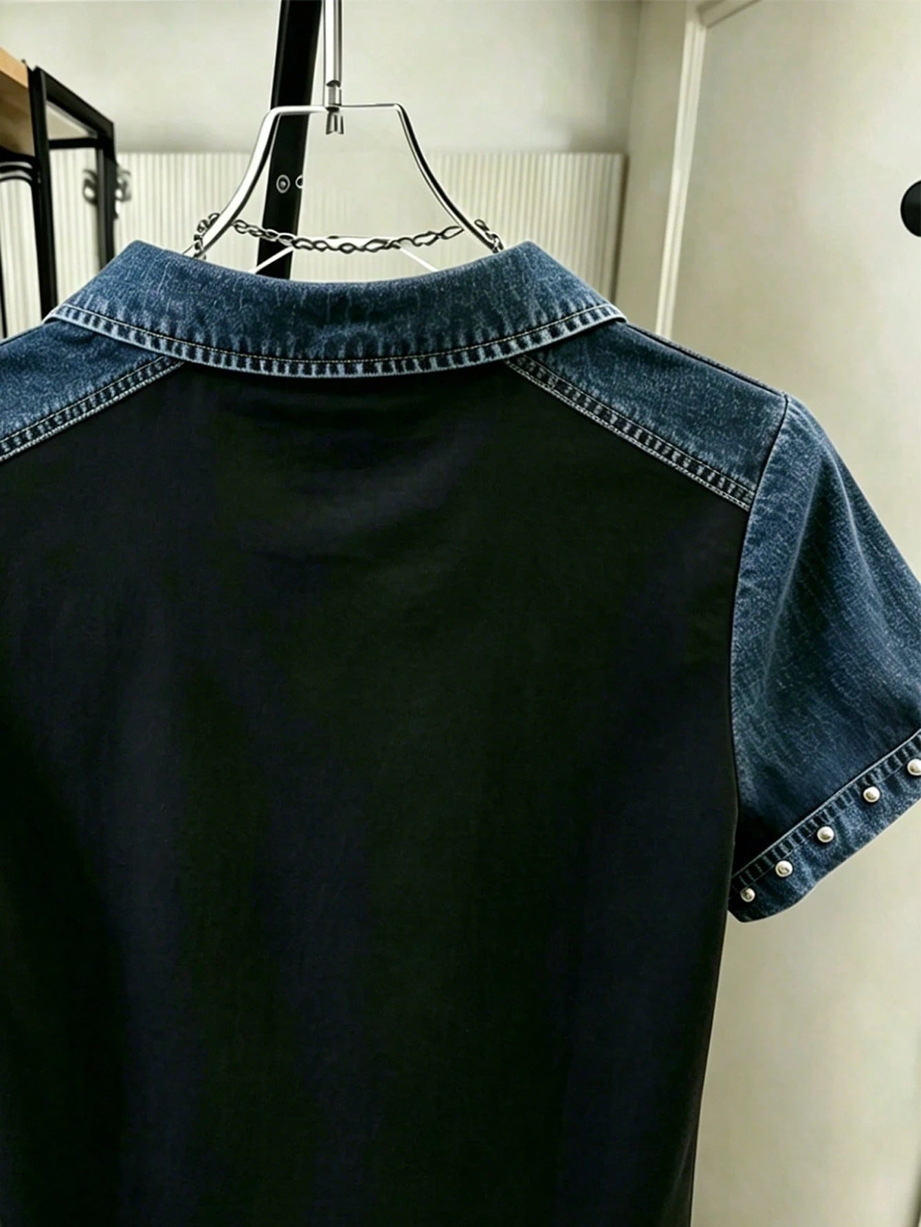 Women's Retro Patchwork Rivet V-Neck Collared Short Sleeve T-Shirt