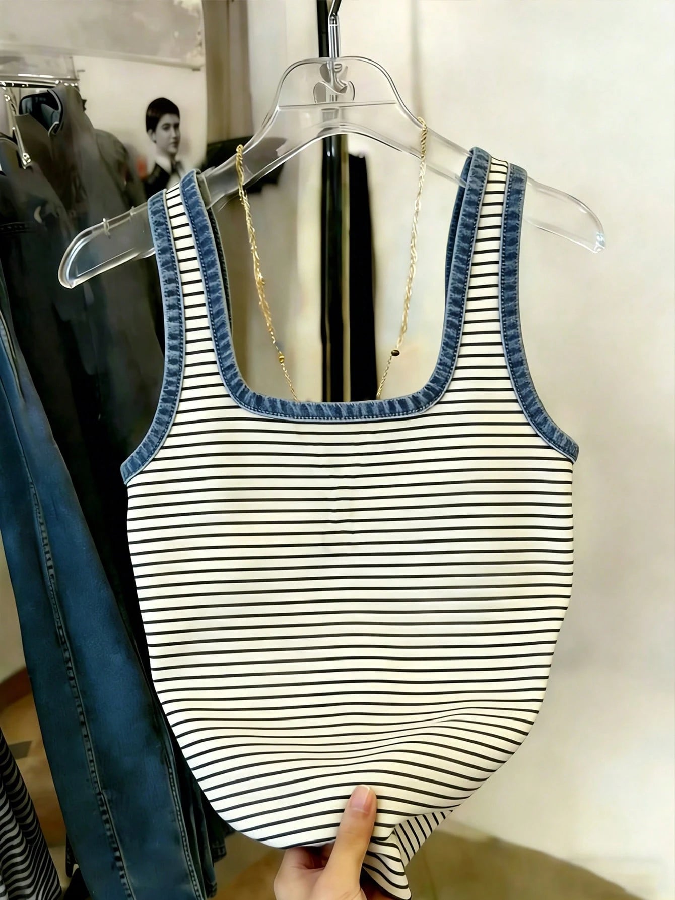 Resyla Women's Striped Square Neck Fitted Camisole Multicolor
