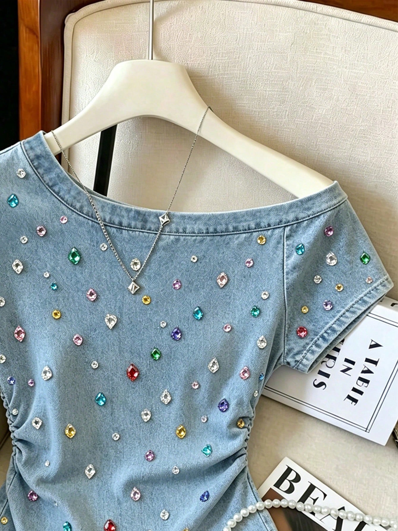 Resyla Women's Slim Fit T-Shirt Rhinestone Pattern Side Waist Shirring